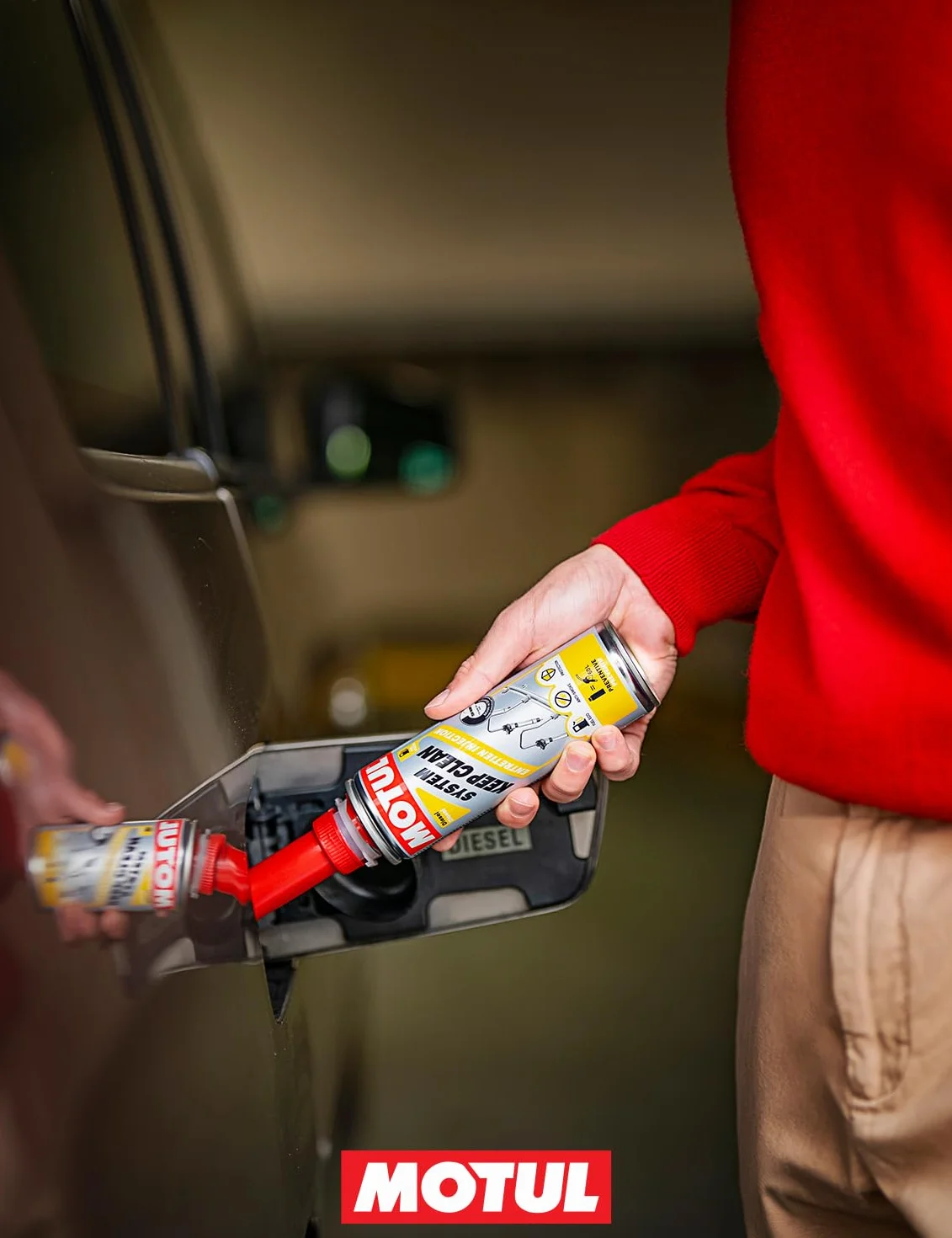 Motul - Detergente per Iniettori Diesel - Additivo di Manutenzione Preventiva per Motori Diesel - Antifumo - Riduzione dei Consumi e delle Emissioni - System Keep Clean Diesel - 300 ml