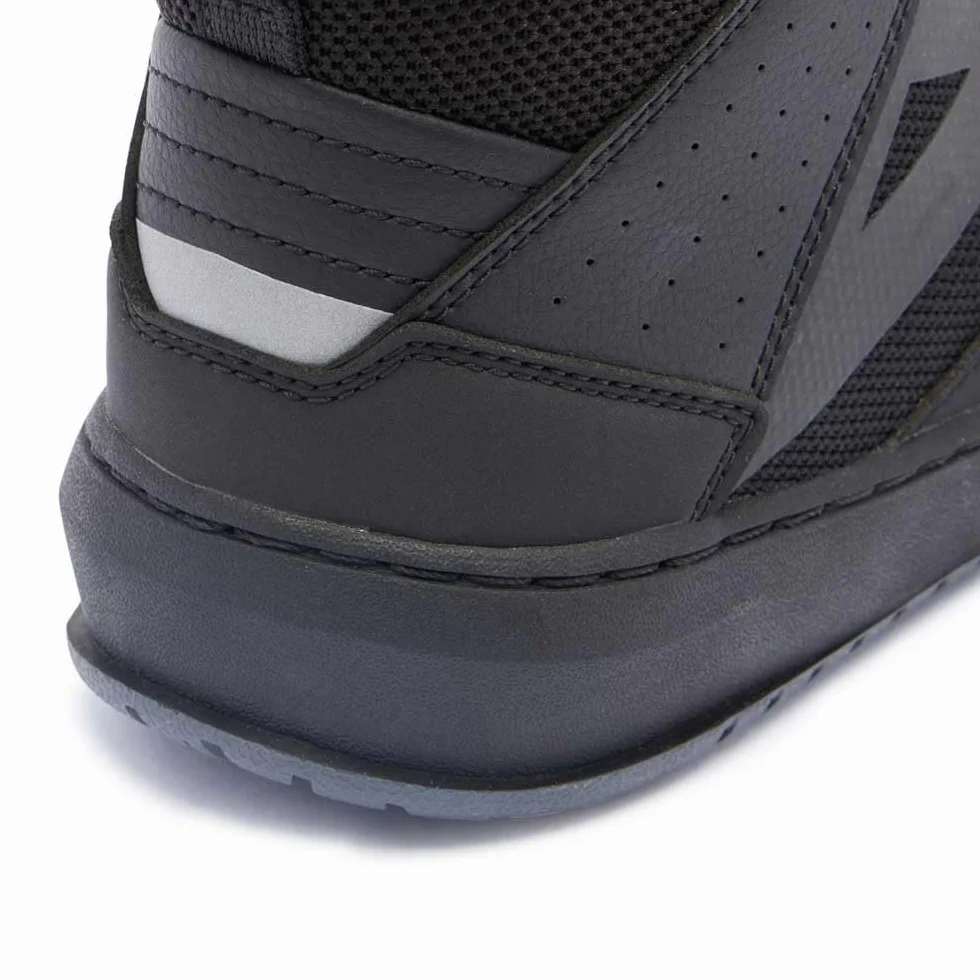 Dainese Suburb Air Shoes Scarpa Moto Estiva, in TessutoUomo