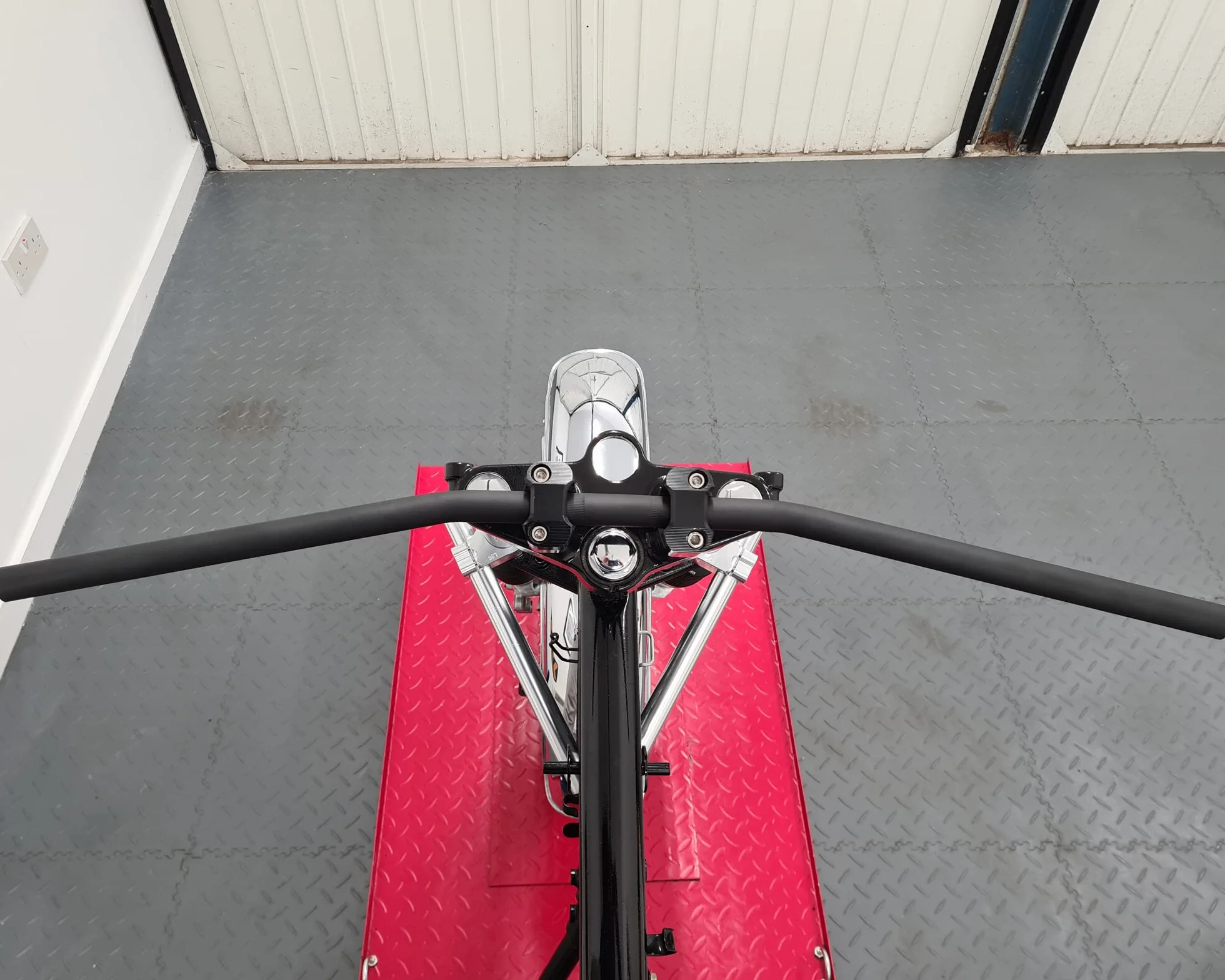 Manubrio Moto Acciaio 22mm Nera Barra Di Trazione