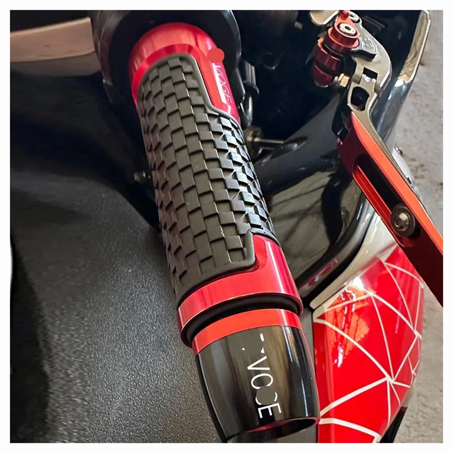 Moto Manubrio Estremità Spina Accessori Per Moto Manopole Manubrio Tappi Scorrevoli Estremità Manubrio Per VOGE Valico 500DS 525DS 650DS 900DS 500 525 650 900 DSX