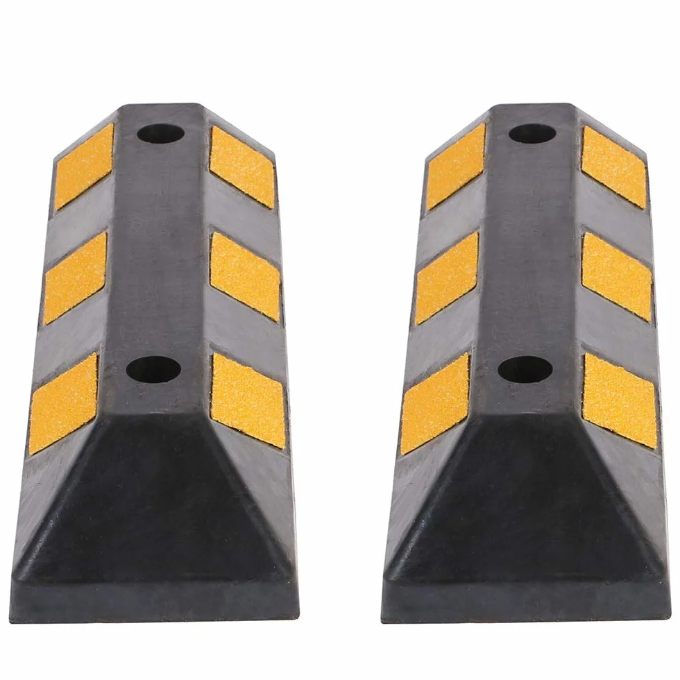 Fermaruota in Gomma Dura Ebanite Set 2 55 x 15 x 10 cm per Parcheggio Garage con Strisce Catarifrangenti