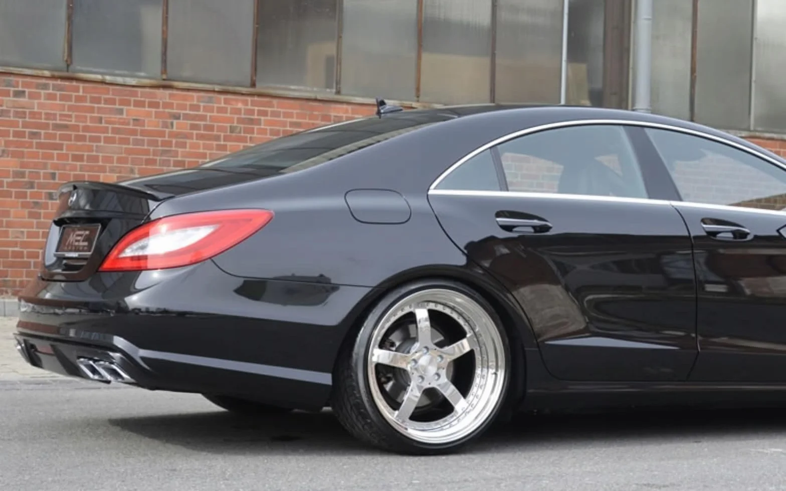 Mptuned Spoiler posteriore per bagagliaio, nero lucido, compatibile con classe CLS W218/C218 2010-2018, in plastica ABS di alta qualità, incluso nastro biadesivo