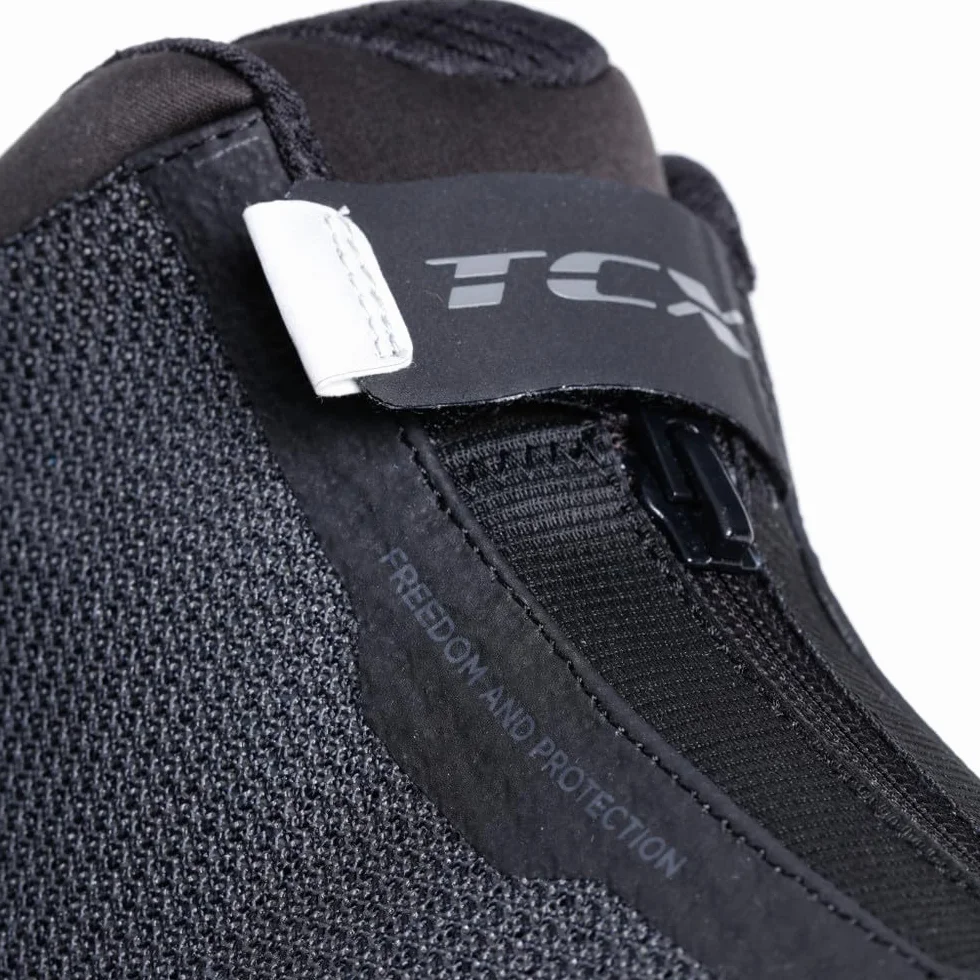 TCX Ikasu 2 Air Scarpe Moto TraspirantiUomo