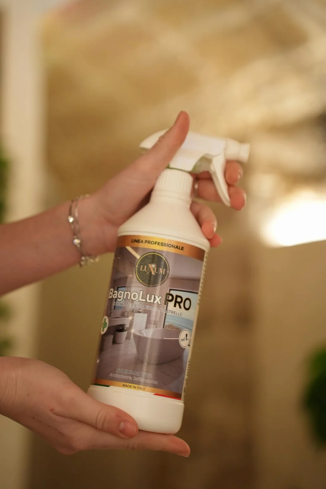 BagnoLux PRO Detergente schiumogeno HACCP 750 ml