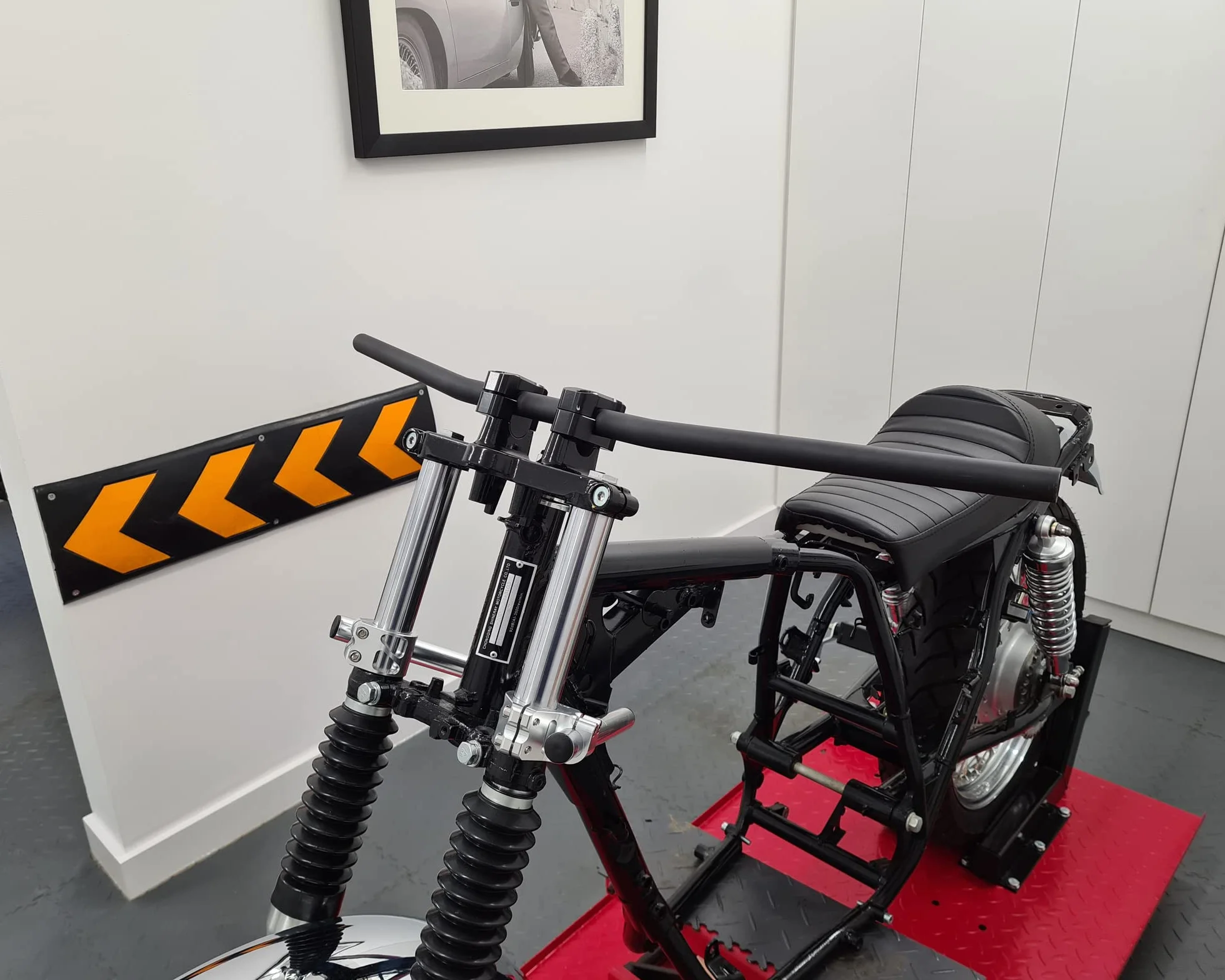 Manubrio Moto Acciaio 22mm Nera Barra Di Trazione