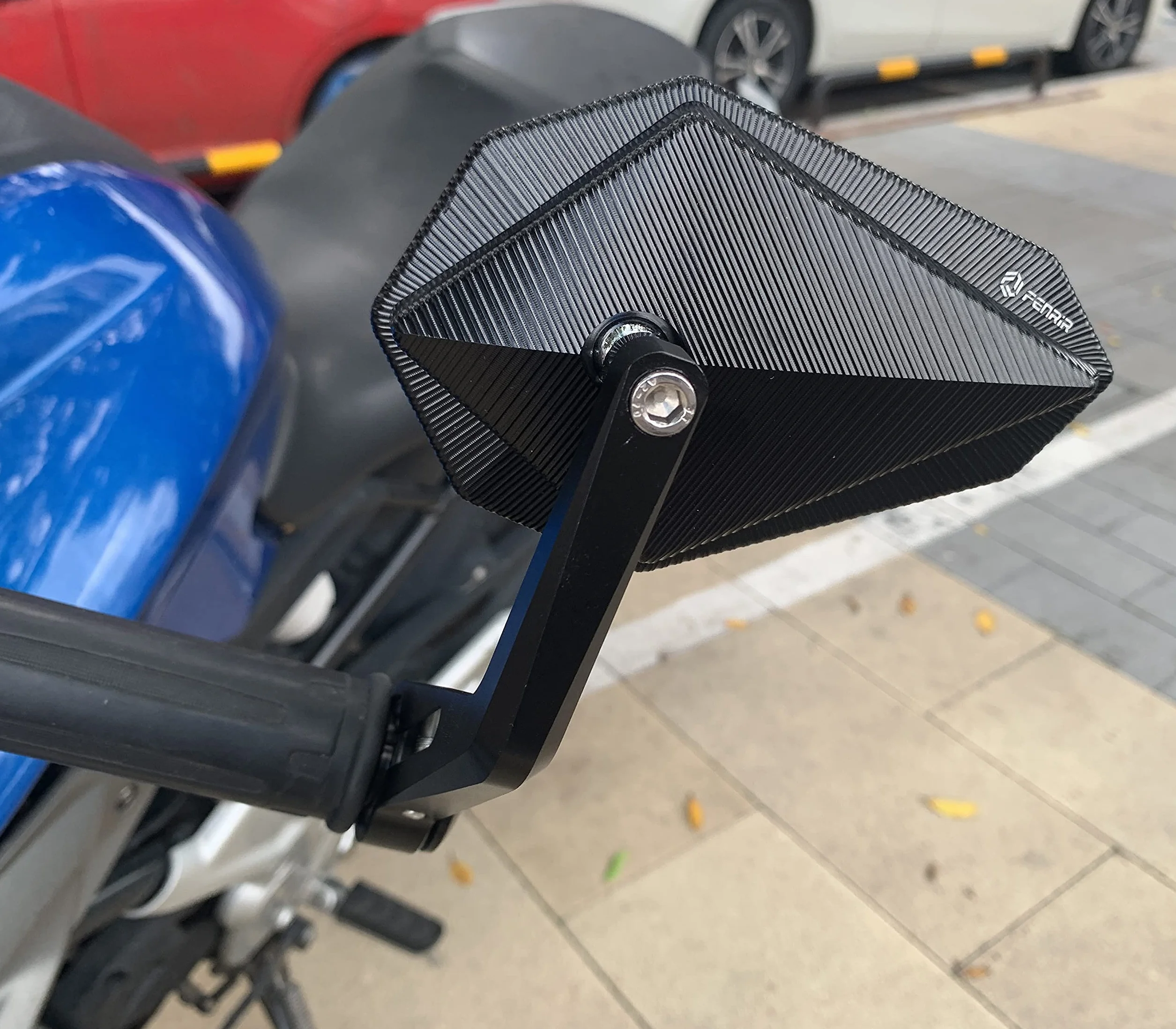 FENRIR E24 Omologato Nero Moto Retrovisore Punta Manubrio CNC per Forza Xmax Nmax MT03 MT07 MT09 MT10 Z125 Z400 Z650 Z900 CB650R CB500F CB125R GSXS750 SV650 Street Triple Scrambler Monster Scout