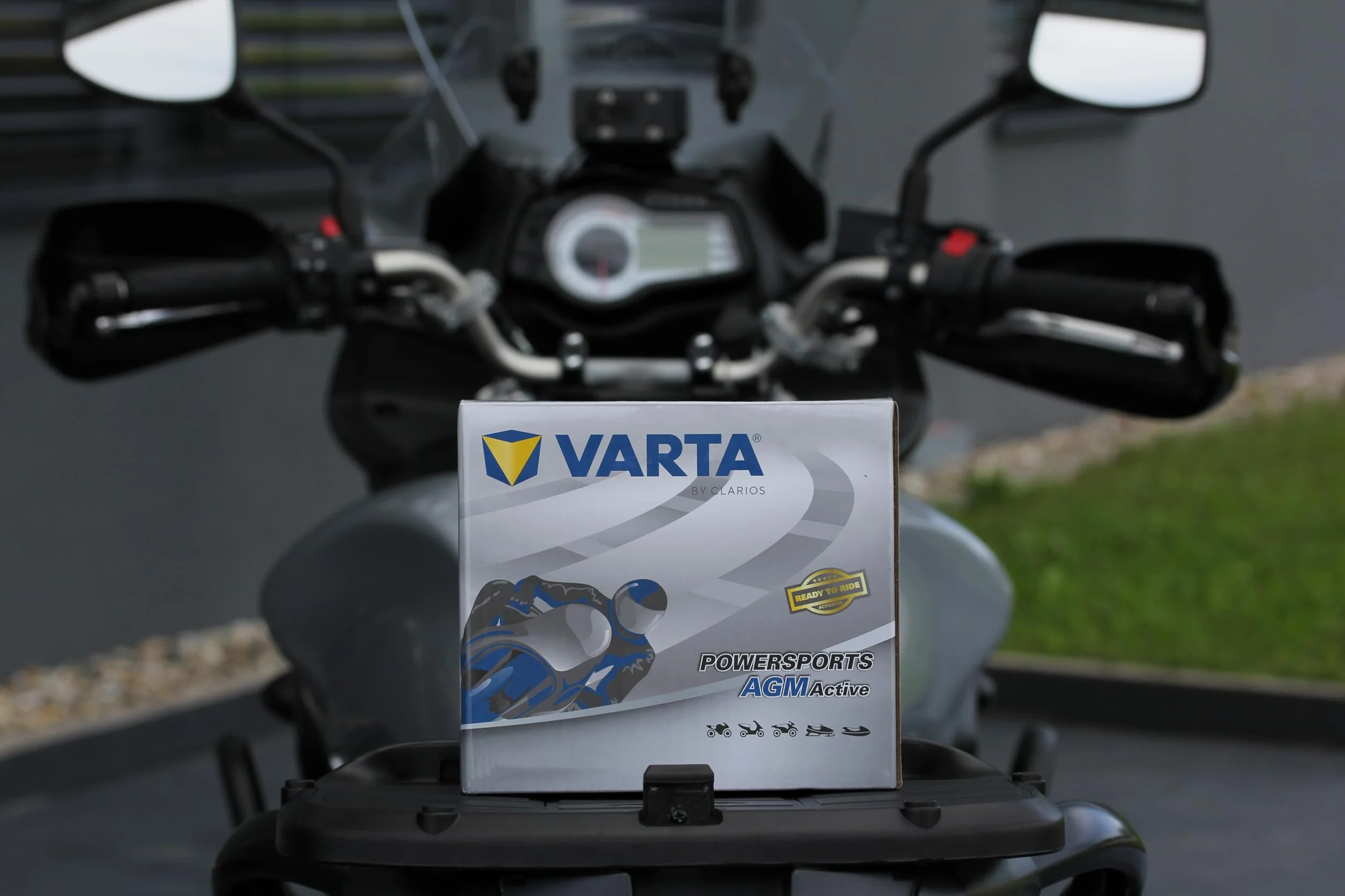 VARTA Batteria per moto 3 Ah 50 A Powersports Active AGM nera