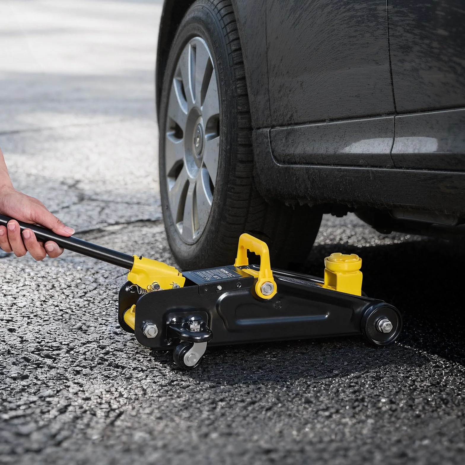 VEVOR Cric da Pavimento a Basso Profilo 1,5 t, Sollevatore Idraulico in Acciaio per Auto Sportive, Berline