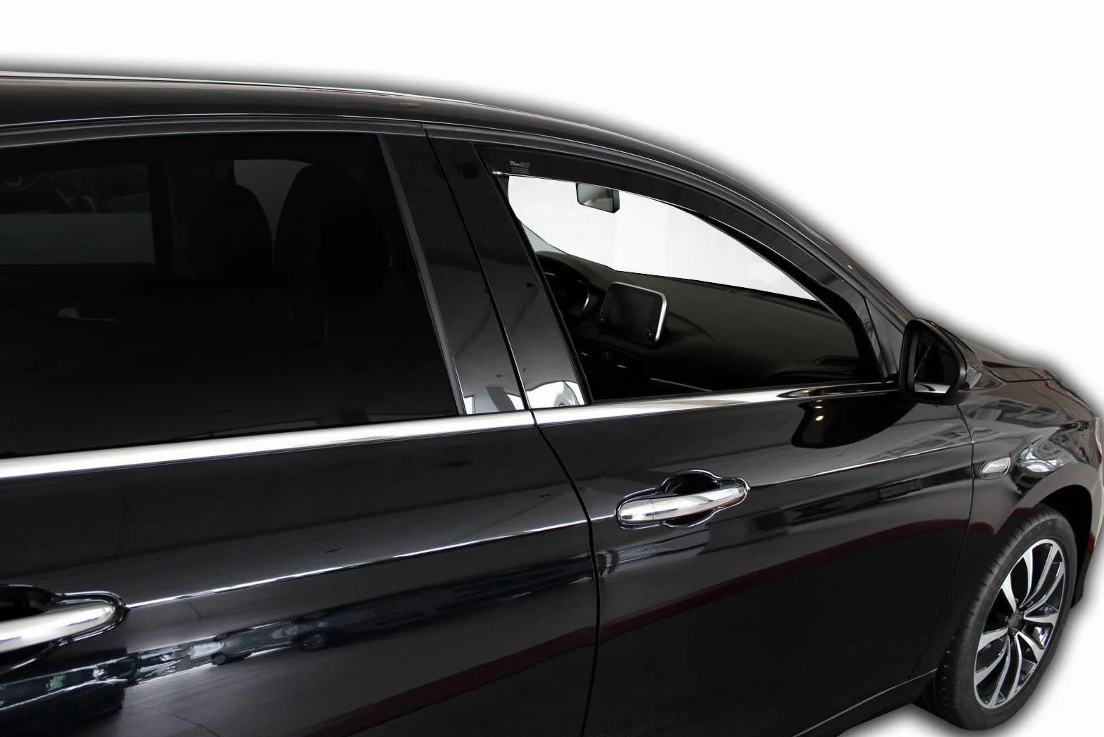 Deflettori d'Aria J&J AUTOMOTIVE per Fiat Tipo 4/5-Porte Berlina 2015, Set 2 Pezzi Nero Fumé