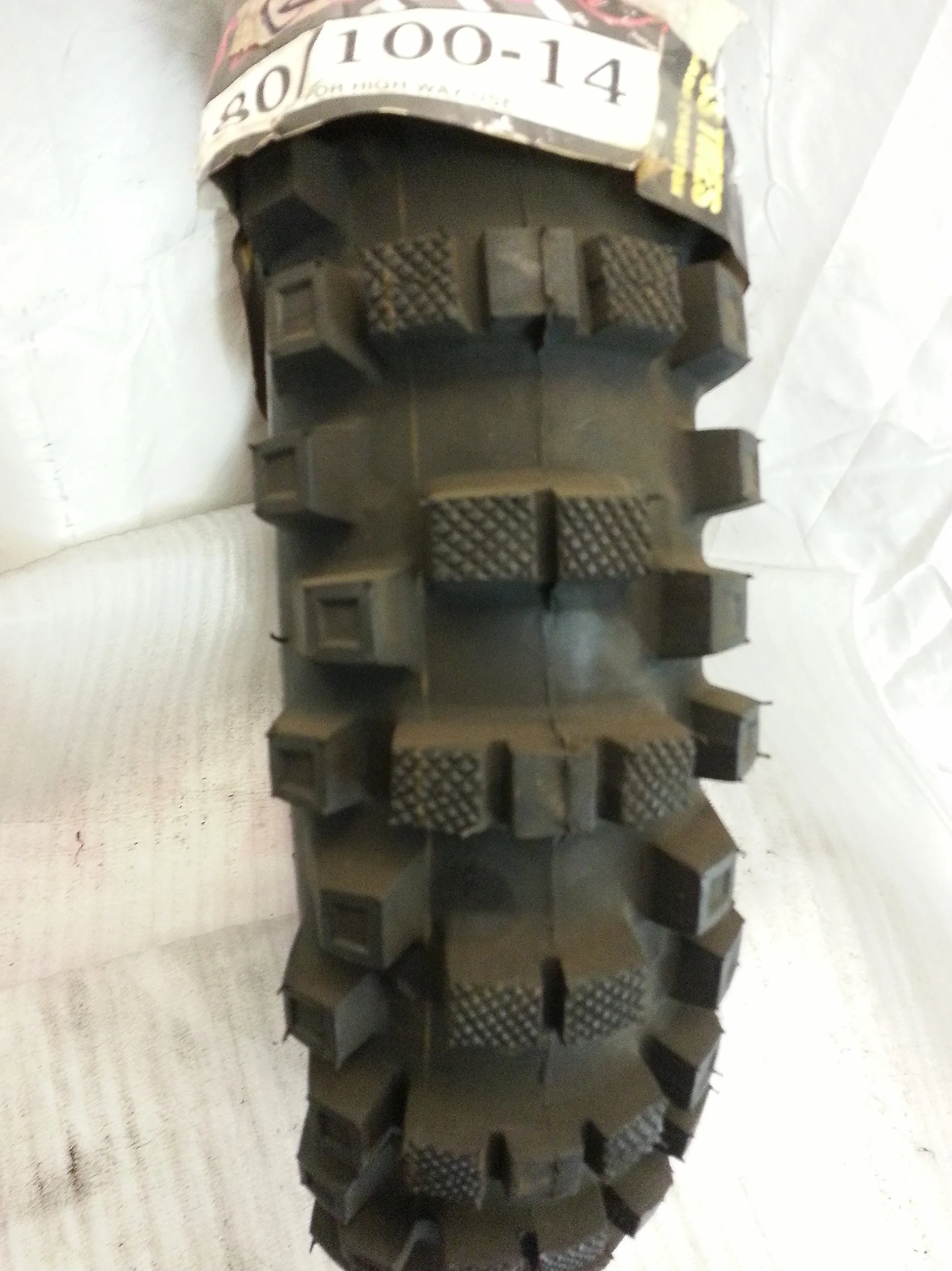 Copertone 80/100-14 49M ENDURO CROSS VEE RUBBER