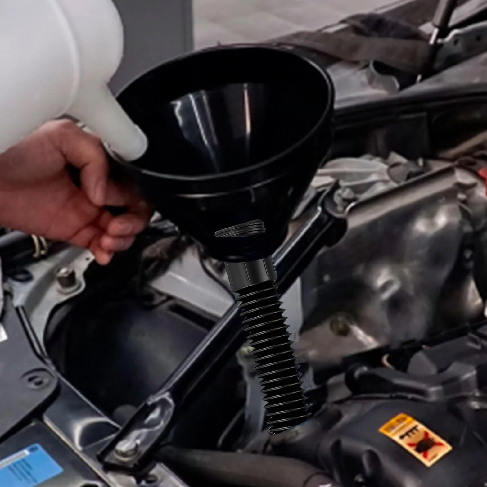 Imbuto Olio Motore 7 Pezzi, Benzina Imbuti Plastica Travasatore Becco Lungo Universale Kit con Filtro e Tubo Flessibile