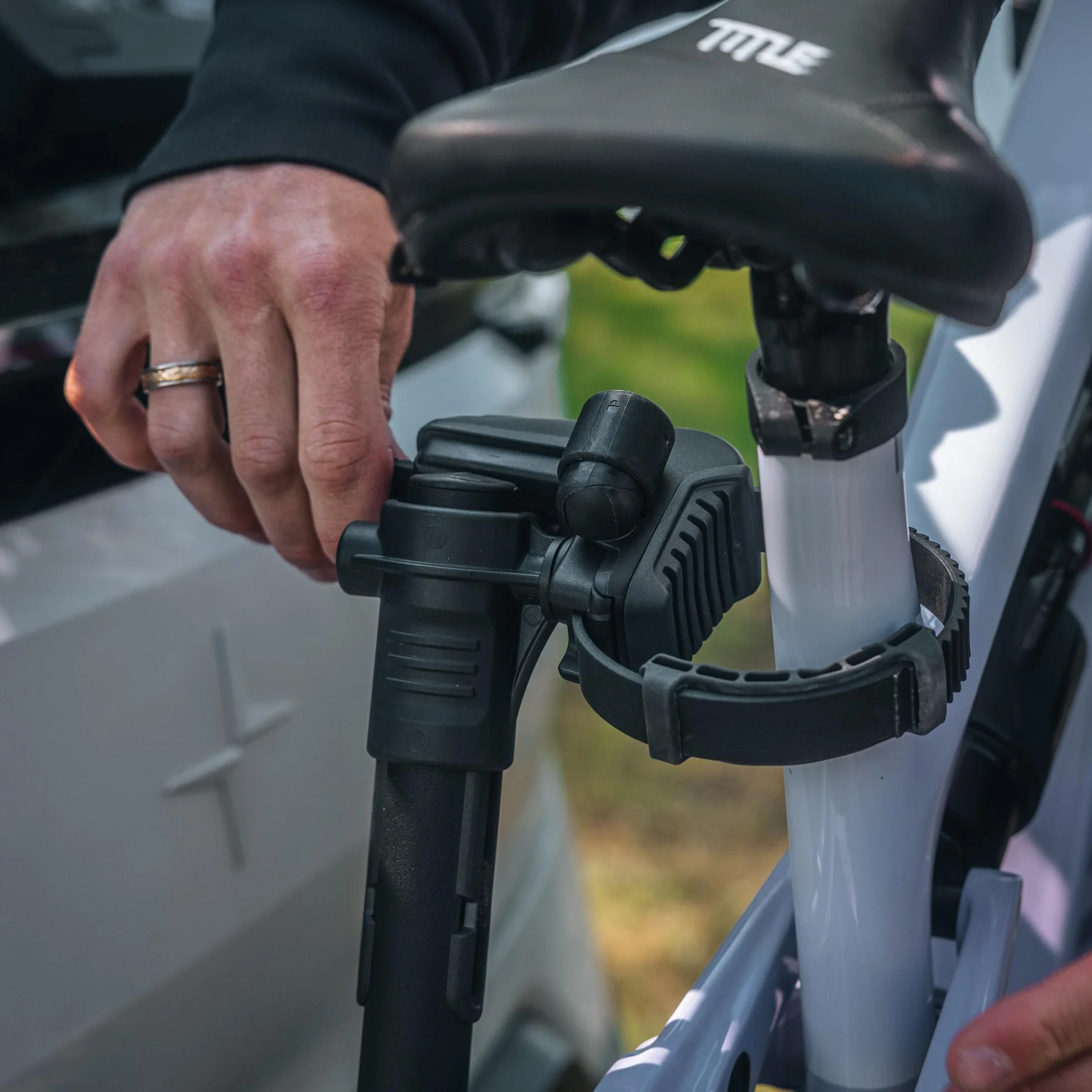 Thule Velolite Portabici Da Gancio Traino Black 1 bike