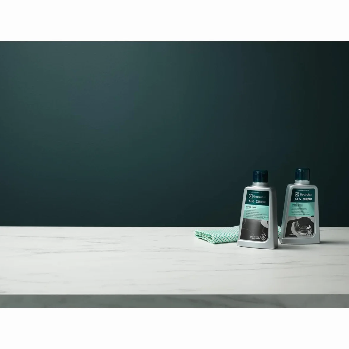 ELECTROLUX M3HCC301 Detergente per Piano Cottura a Induzione e Vetroceramica 300 ml, Crema Pulizia Cucina