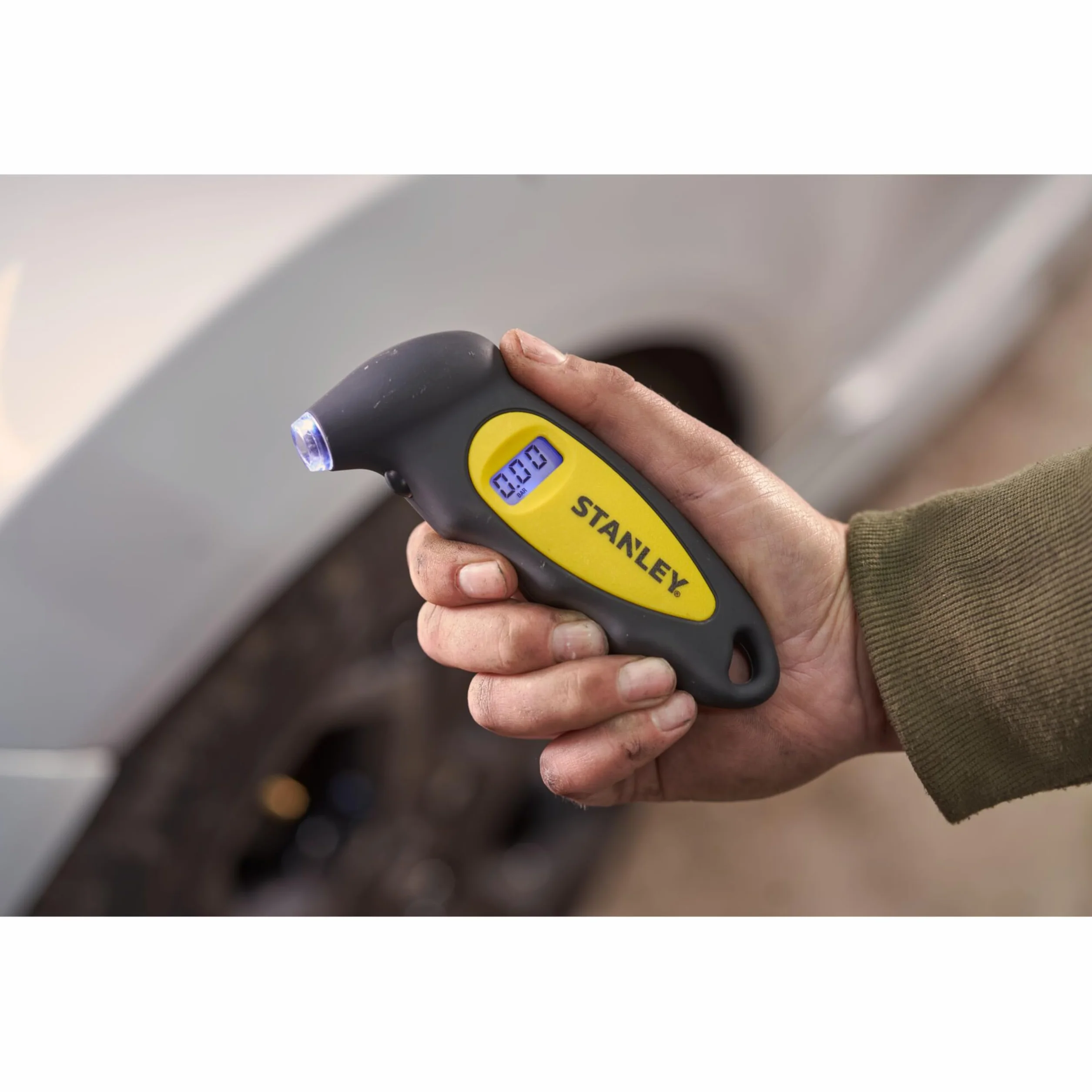 STANLEY Tester di pressione di pneumatico Digitale, nero STHT80874-0