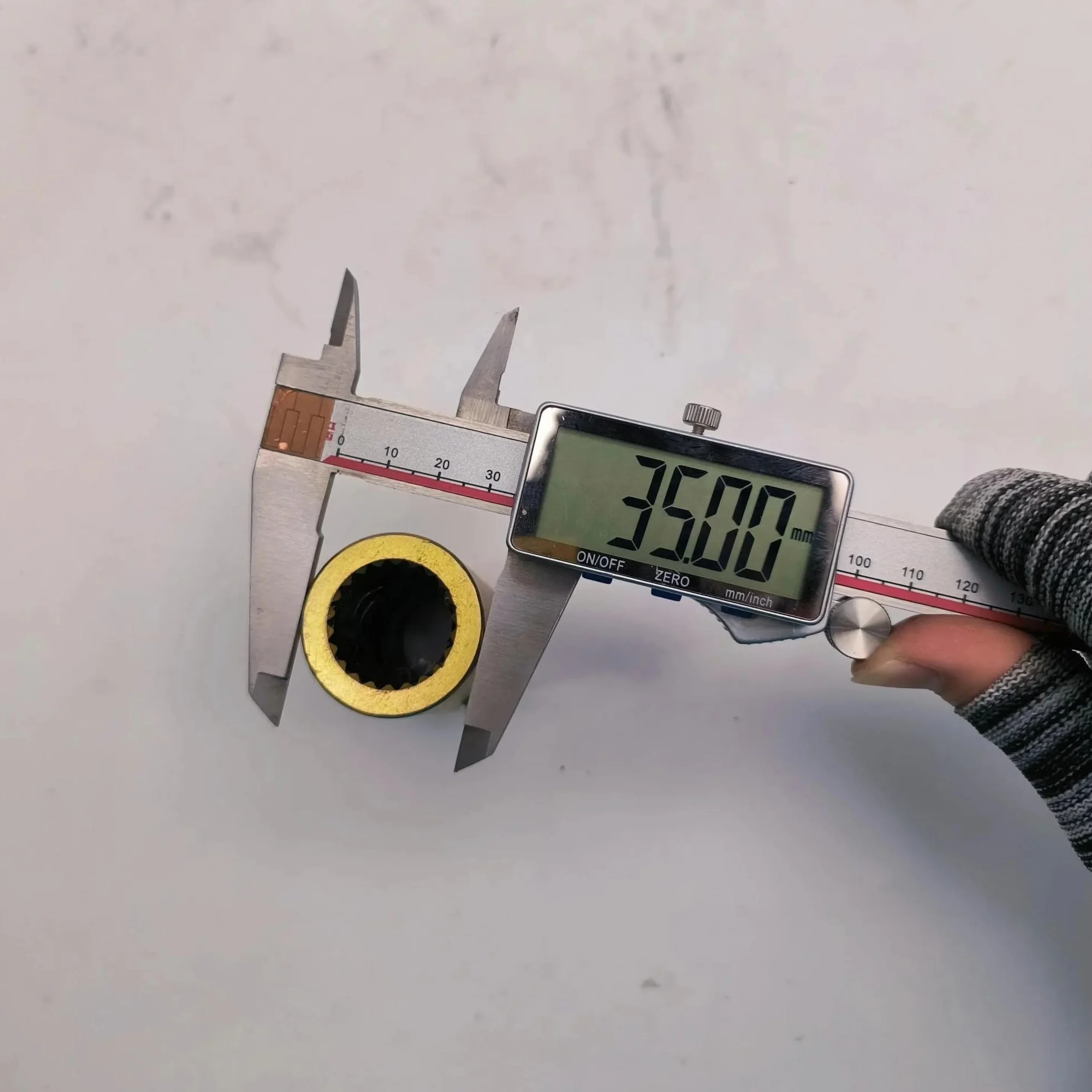 Albero Cardanico OEM 20701 20703 Albero Di Trasmissione Posteriore Con Giunto Per Linhai 260cc 300cc ATV Per Buyang D300