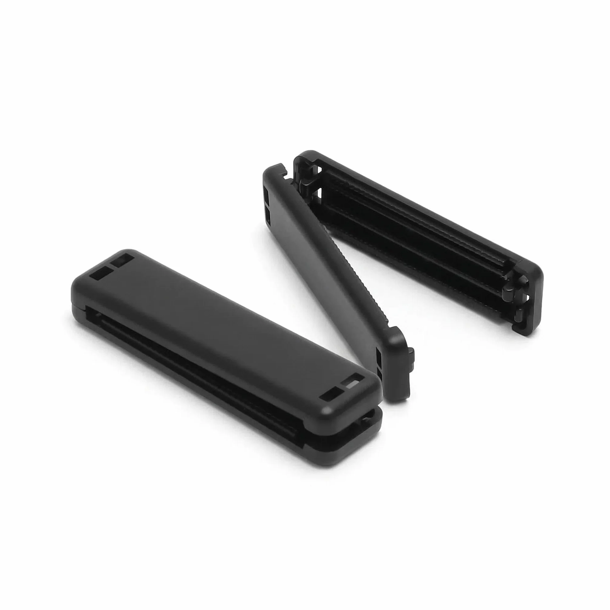 Blocca Cintura Sicurezza Auto, 2 Pezzi Regolatore Cintura in ABS, Gancio Ferma Cintura Universale, Antiscivolo per Cintura di Sicurezza Auto - Installazione Facile (Nero)