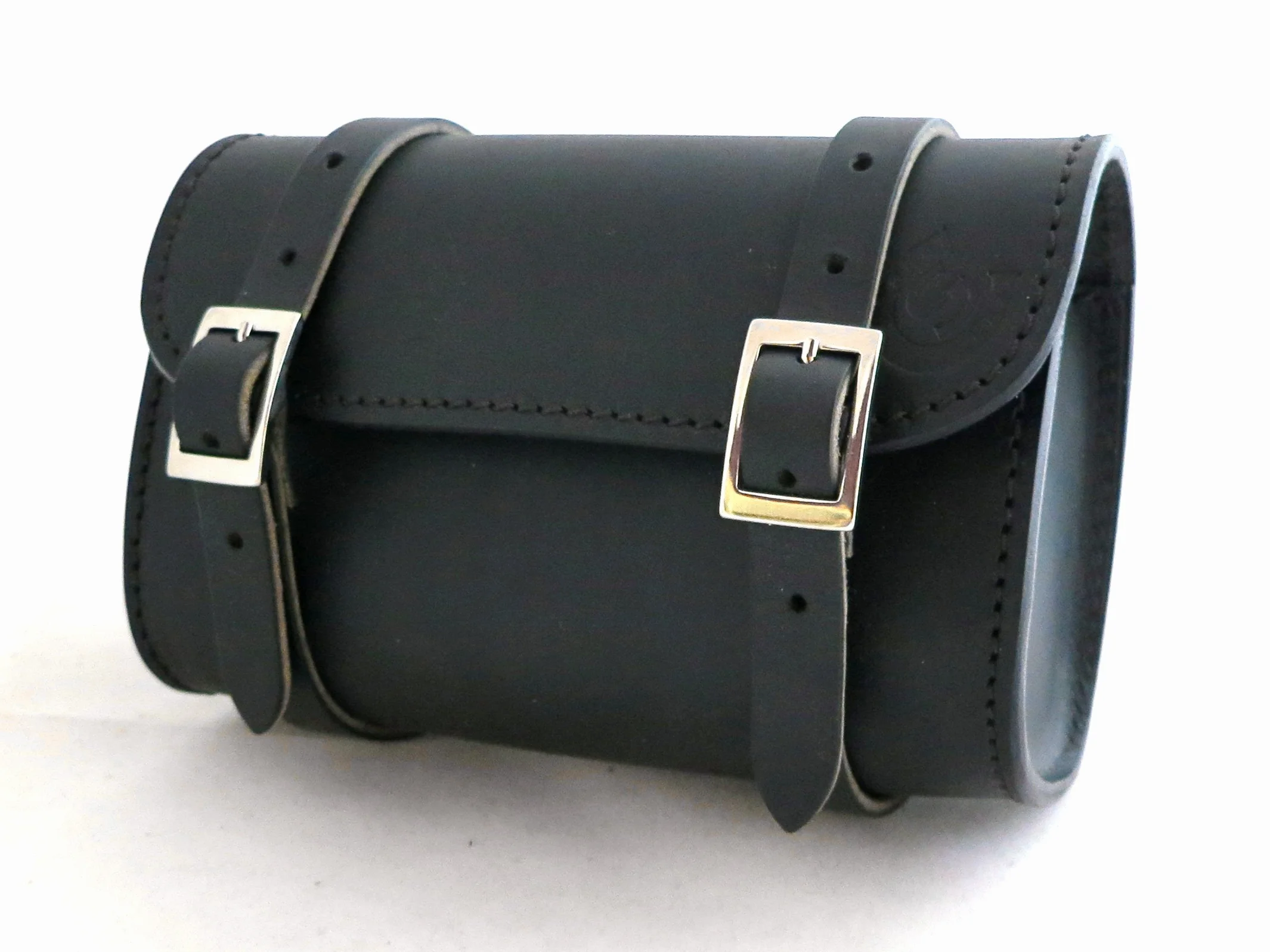 Custom Style Piccolo barilotto artigianale per moto in cuoio BA175MN