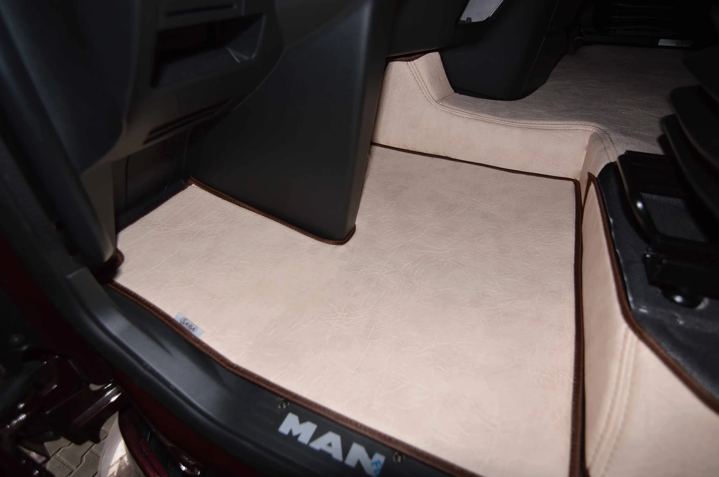 Tappetini per Camion MAN TGX 2020 Beige Ecopelle Accessori Interni Camion