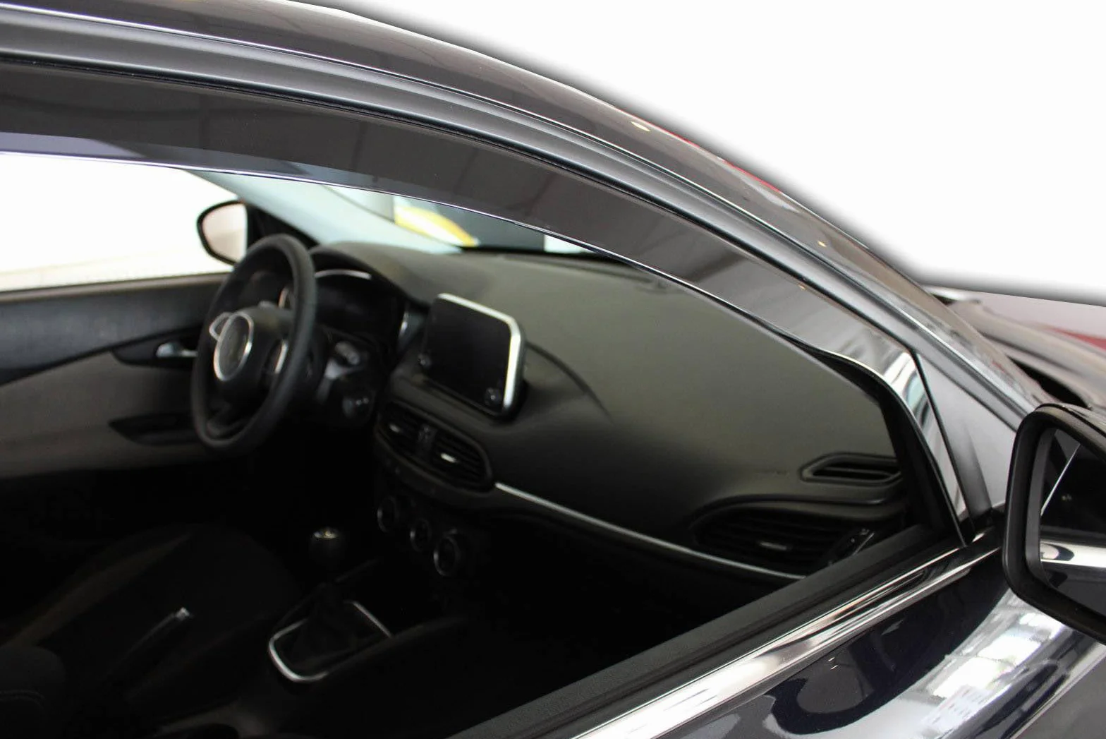 Deflettori d'Aria J&J AUTOMOTIVE per Fiat Tipo 4/5-Porte Berlina 2015, Set 2 Pezzi Nero Fumé