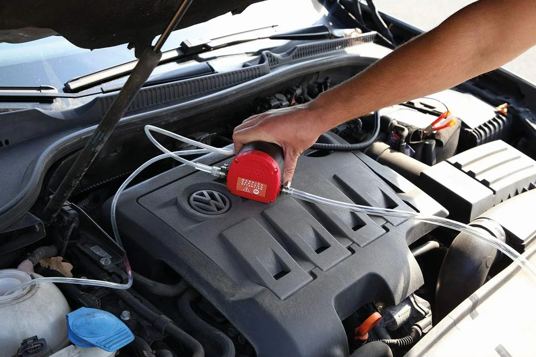 KS Tools 150.2800 Pompa elettrica di aspirazione e travaso