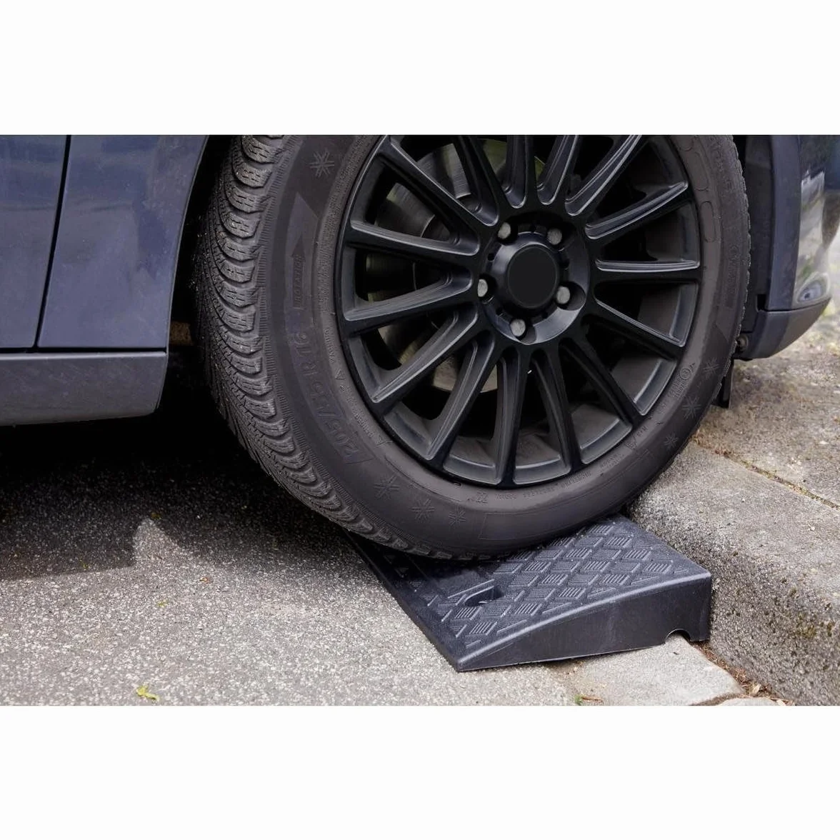 Cartrend 10646 - Rampa carrabile per marciapiede, Nero, 50 x 27 x 7 cm, Set di 2