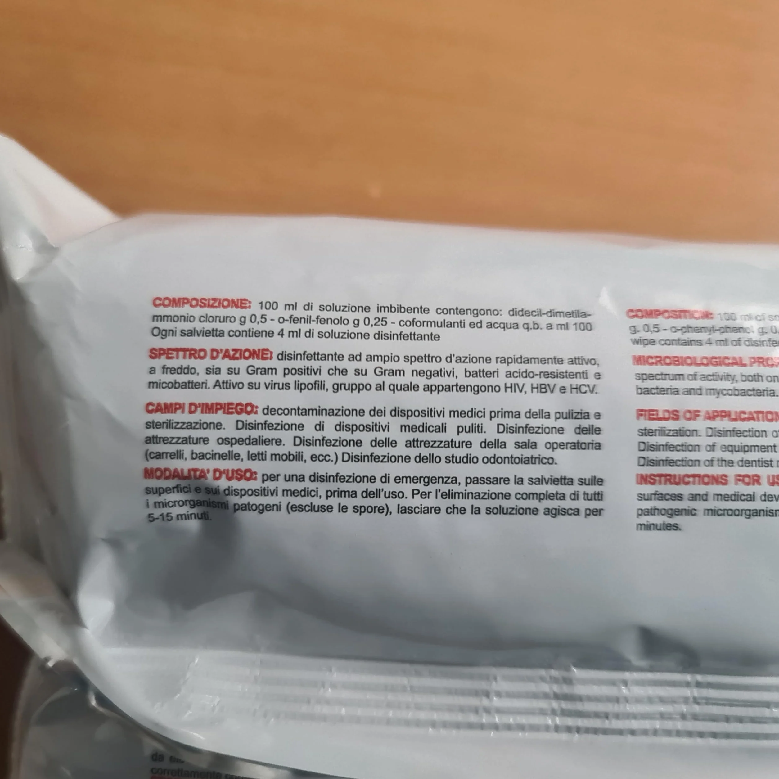 BACTISN WIPE 2000 Salviette disinfettanti Confezione 72 salviette