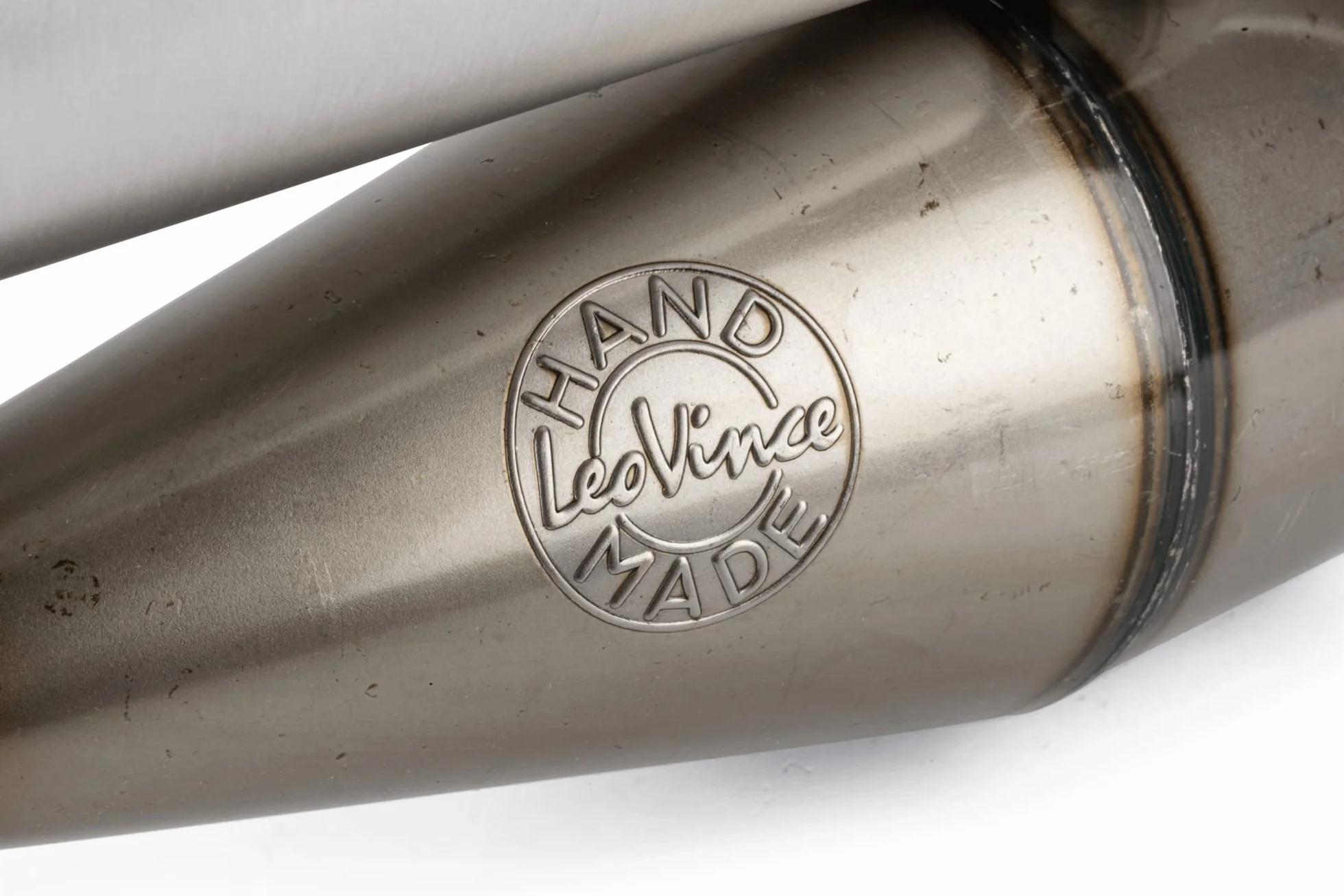 Impianto di scarico LeoVince Handmade TT per MBK Booster 50 (tutti i modelli) / Spirit (tutti i modelli) / Rocket/Slider/Yamaha BWs, con marchio di omologazione E
