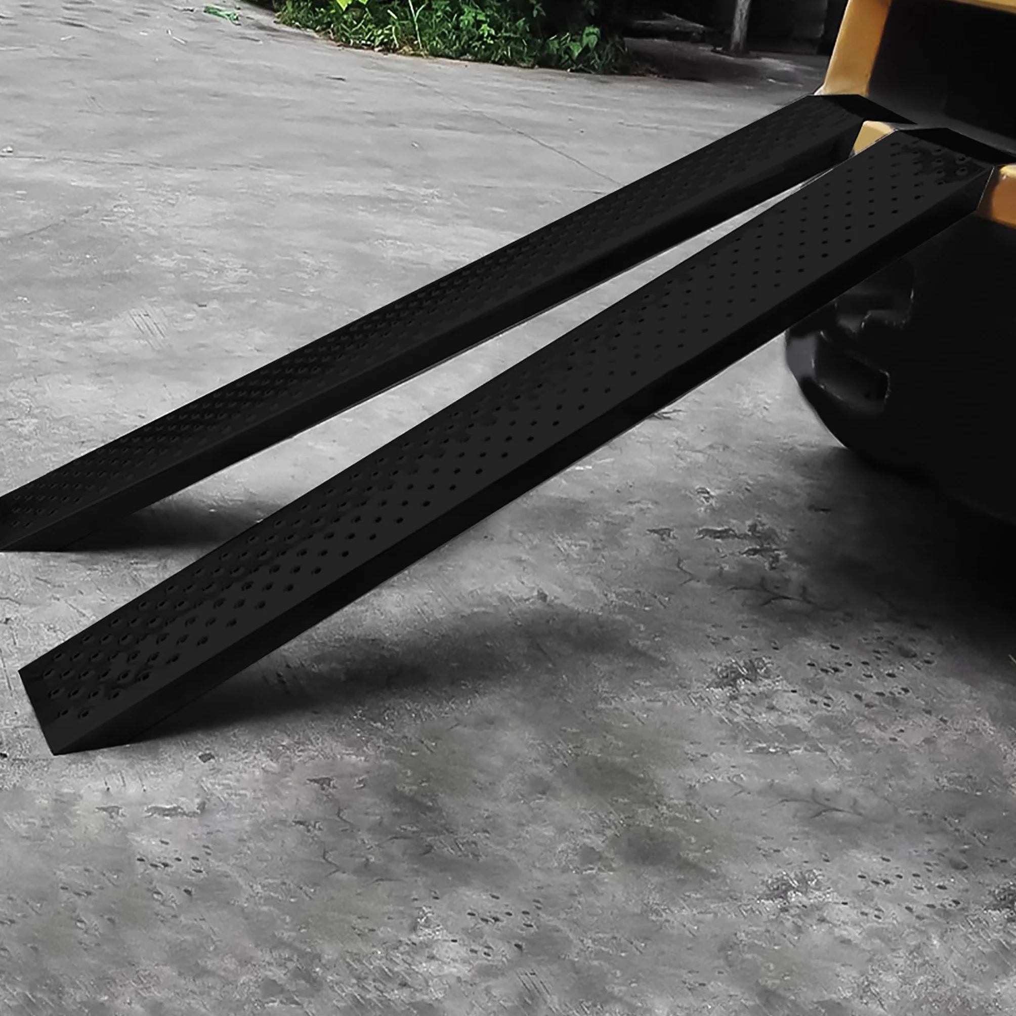 NAIZY 2X Rampa di Carico in Acciaio, 135 cm | Max 400 kg | Zincata | Antiscivolo per Auto Moto Quad PKW, Nero