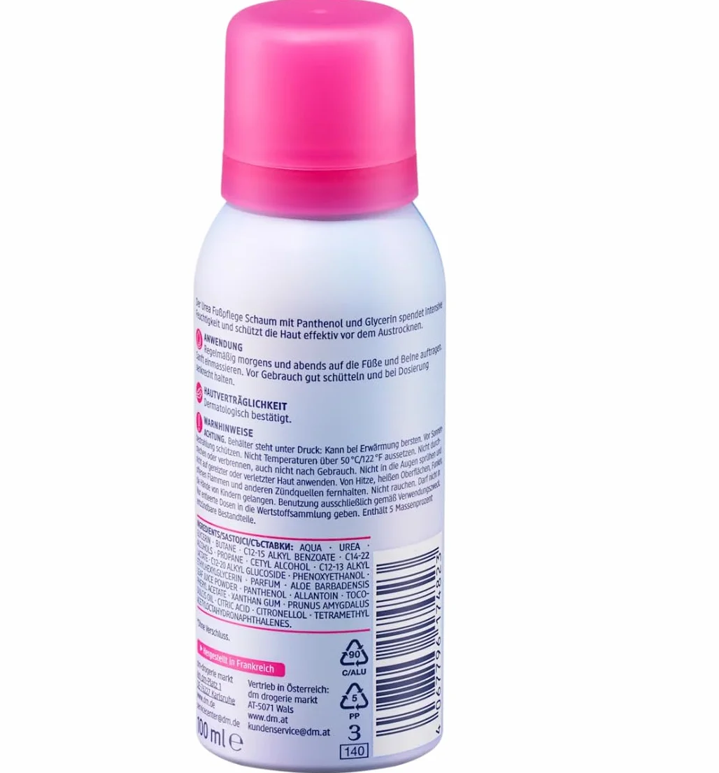 Balea Set da 2 Schiuma per la cura dei piedi Urea 100 ml + Crema per piedi con urea 100 ml + calzini bonus