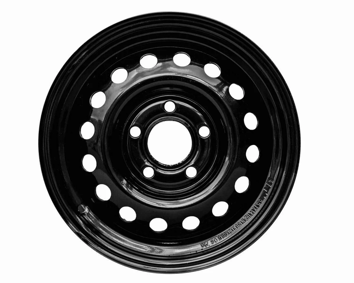 Cerchio in acciaio per rimorchio pesante 14 pollici UNITRAILER, portata 900 kg per massima stabilità su strada. Modello 5.5Jx14H2 5x112 ET30 nero per camper e carrelli