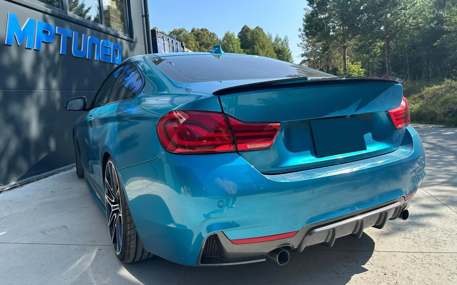 MpTuned Spoiler posteriore per F32 M4, colore nero lucido, adatto per BMW Serie 4 Coupé 2014 – 2019 420i 428i 430i 435i 440i