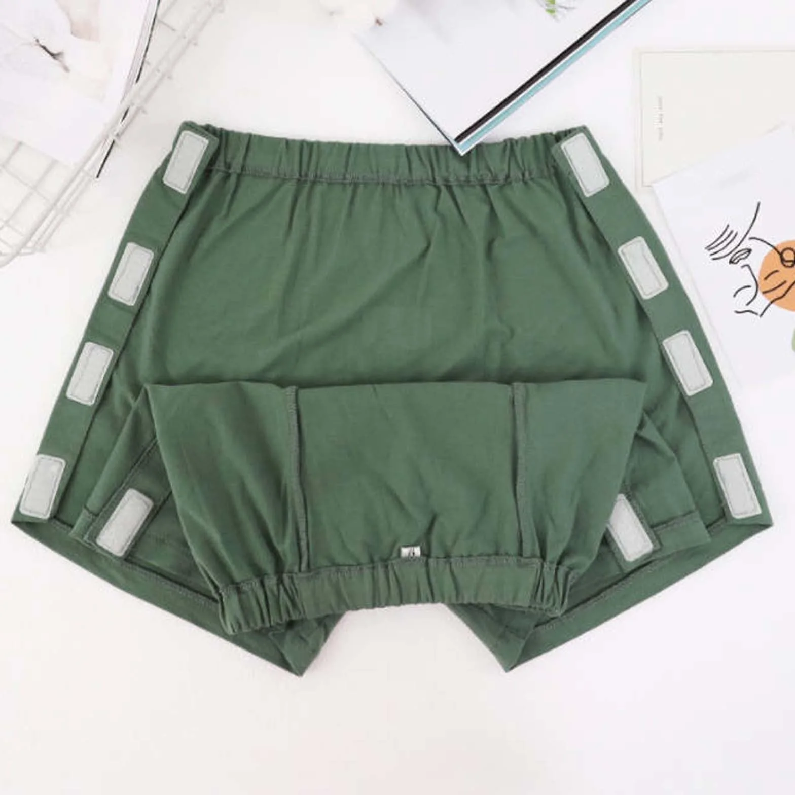 Boxer da uomo con apertura laterale in cotone tinta unita per post interventi chirurgici anziani