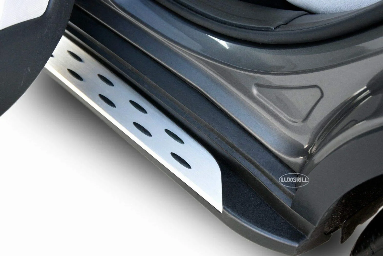 J&J AUTOMOTIVE Pedane Laterali per Mercedes GLA X156 2013-2019, Sottoporta Minigonne in Alluminio e Plastica ABS, Set Completo con Materiale di Montaggio Incluso