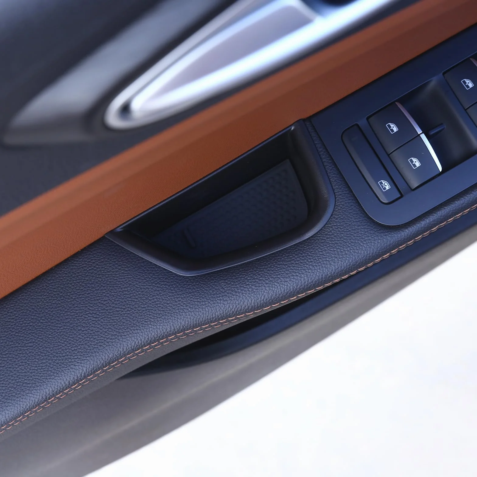 PIUGILH Scatola portaoggetti per porta dell'auto, con cuscino, adatta per Alfa Romeo Giulia 2017 – 2020,2 pezzi, per porta dell'auto, per accessori interni Giulia
