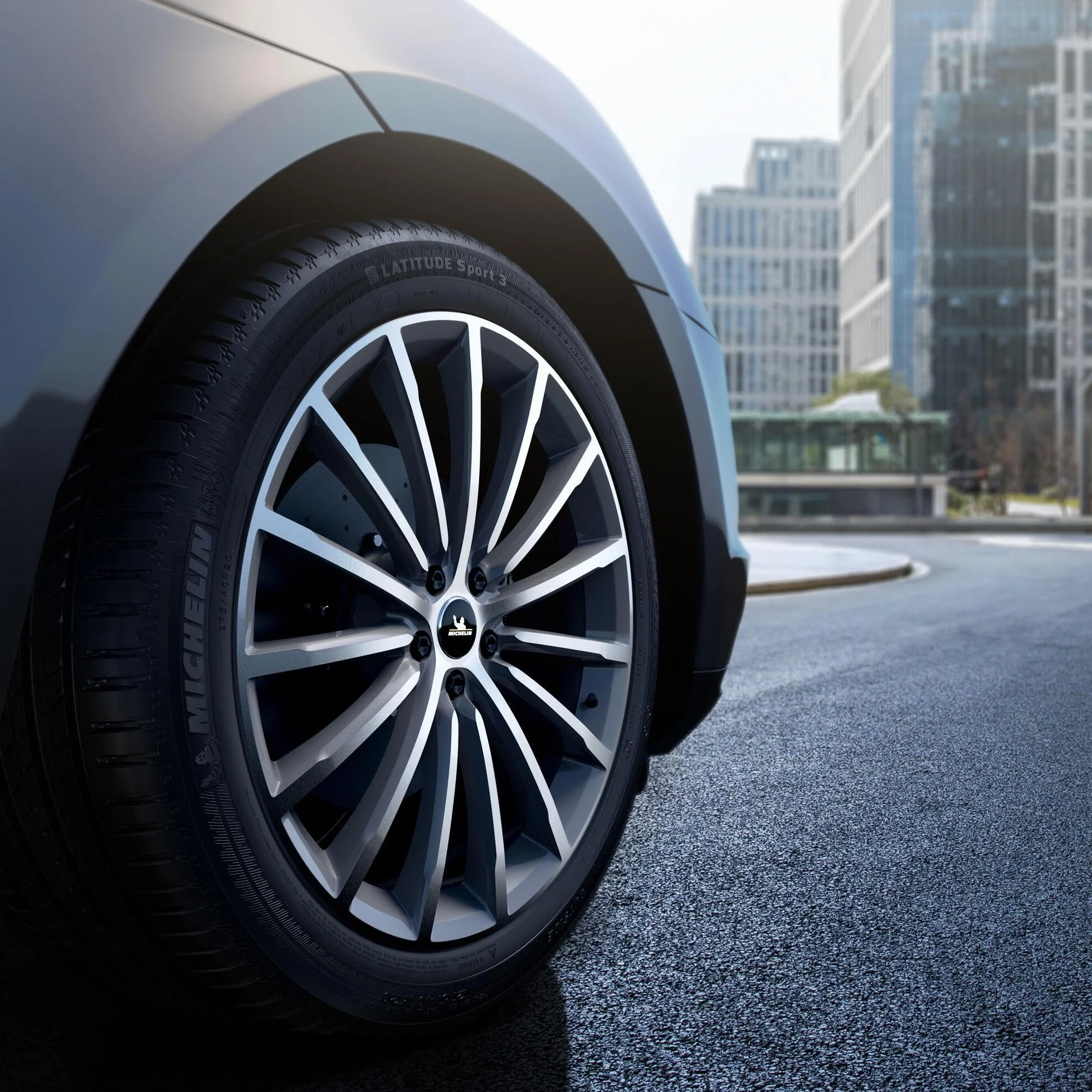 Michelin LATITUDE SPORT 3 235/55R18 100 V Pneumatico All Season A/C/70