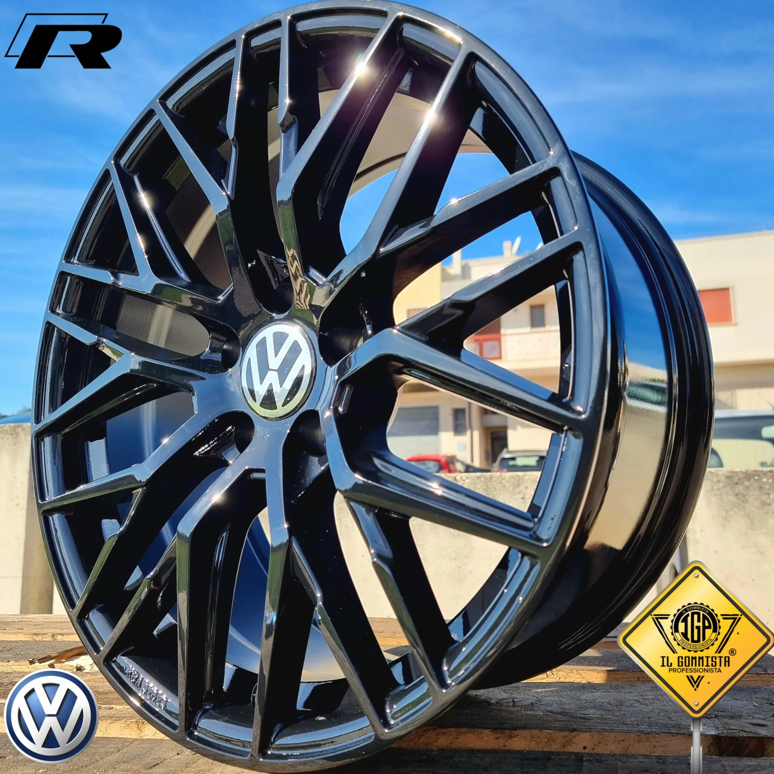 IGP R+ Kit 4 Cerchi in Lega da 18" Compatibili con Volkswagen GOLF mk V VI VII VIII Gti Gtd R Gte Variant Plus + ID.3 ID.4 T-Roc Tiguan Passat Touran Eos Scirocco Beetle Caddy Jetta Maggiolino