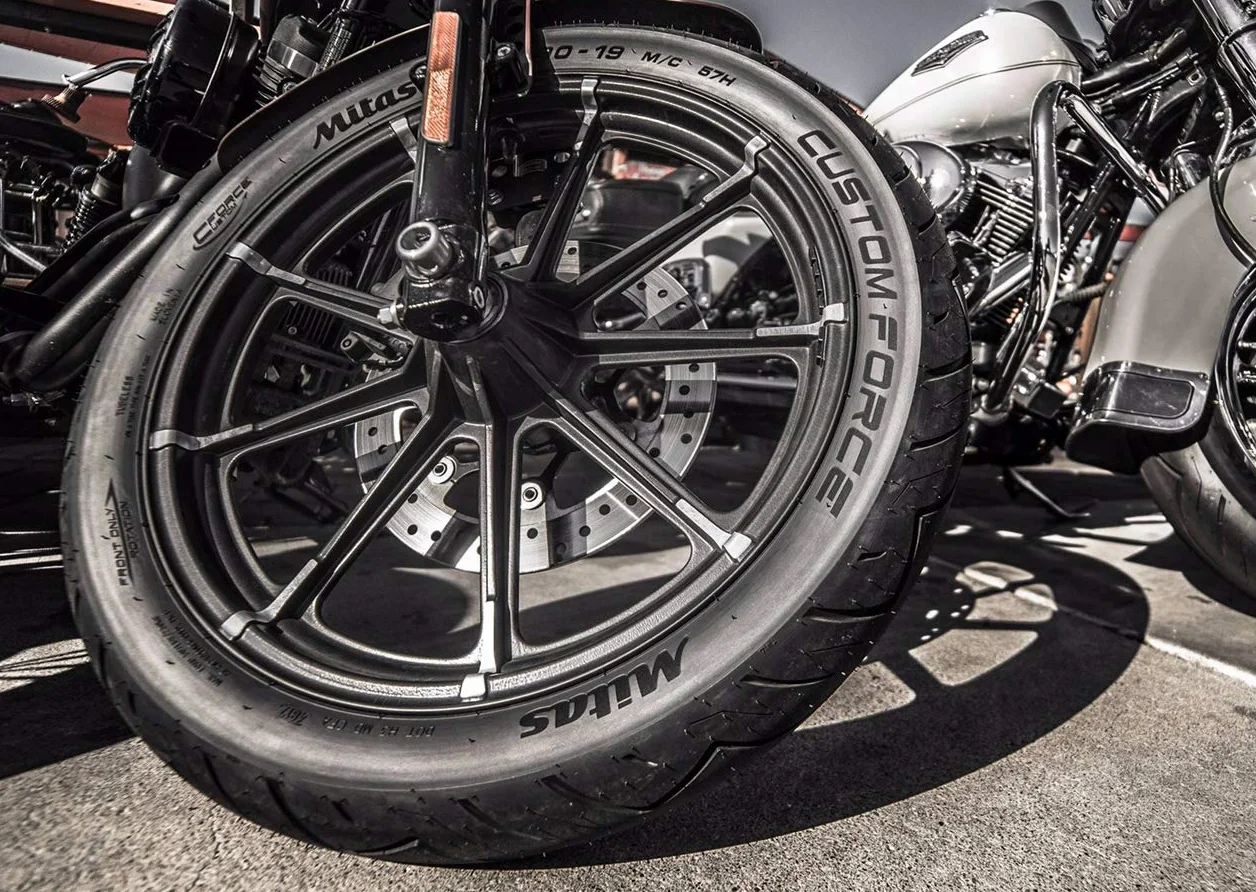 Mitas Custom Force (100/90-19 (MM90-19) 57H TL)
