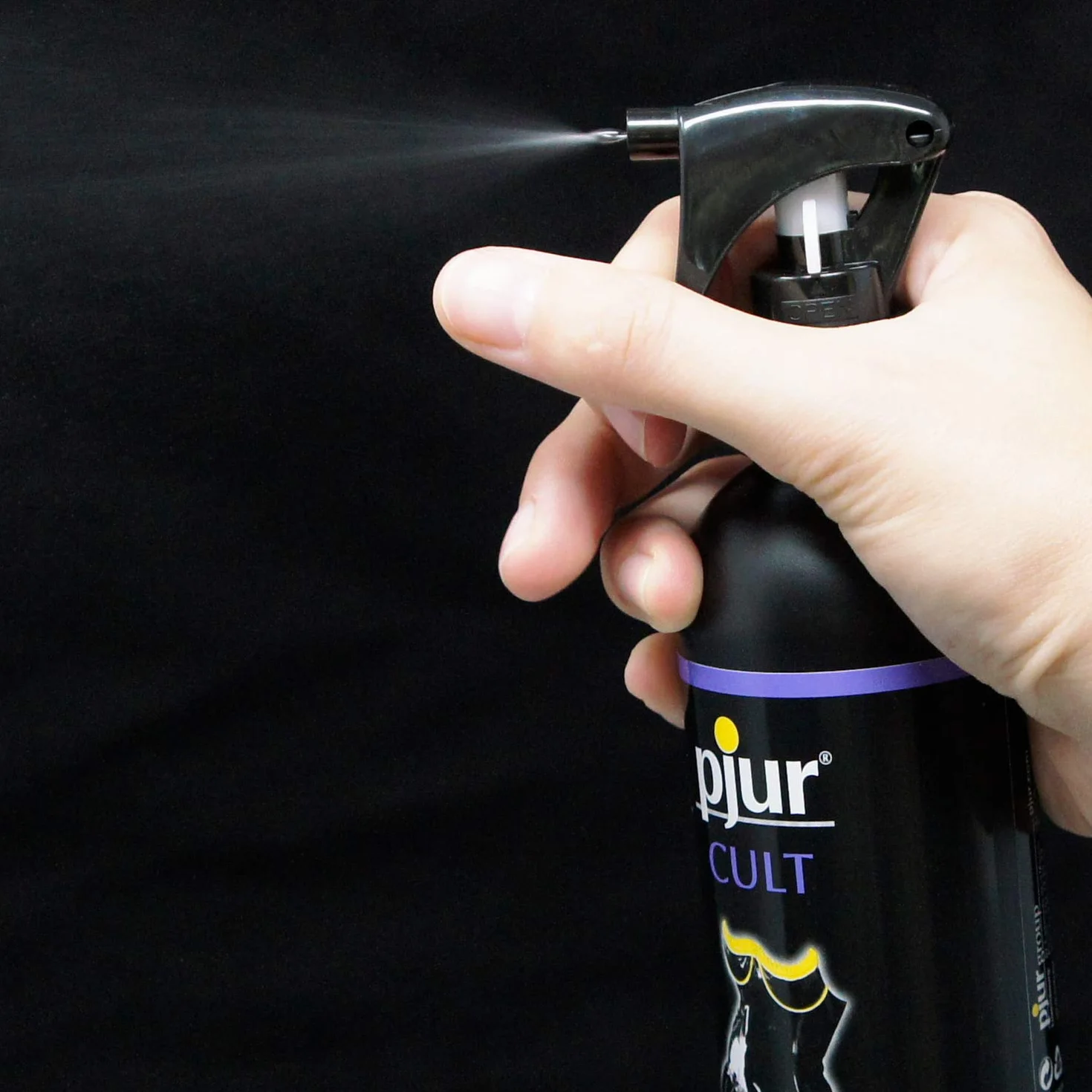 pjur CULT Ultra Shine 250ml - Środek do pielęgnacji lateksu i gumy
