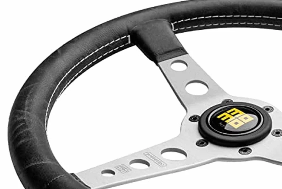 M&O Momo mom11111525111 – Prototipo Volante