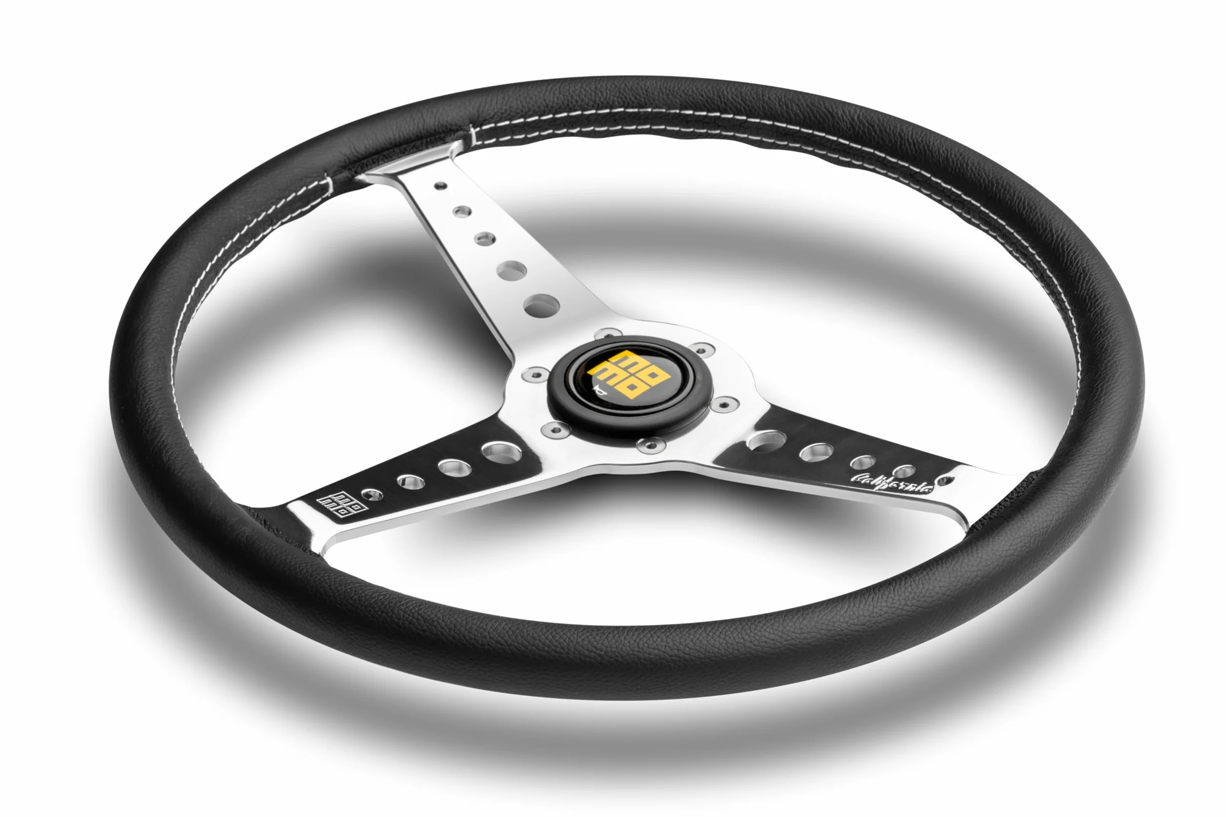 MoMo MOMVCALIFOR36BK Volante California Blk 350