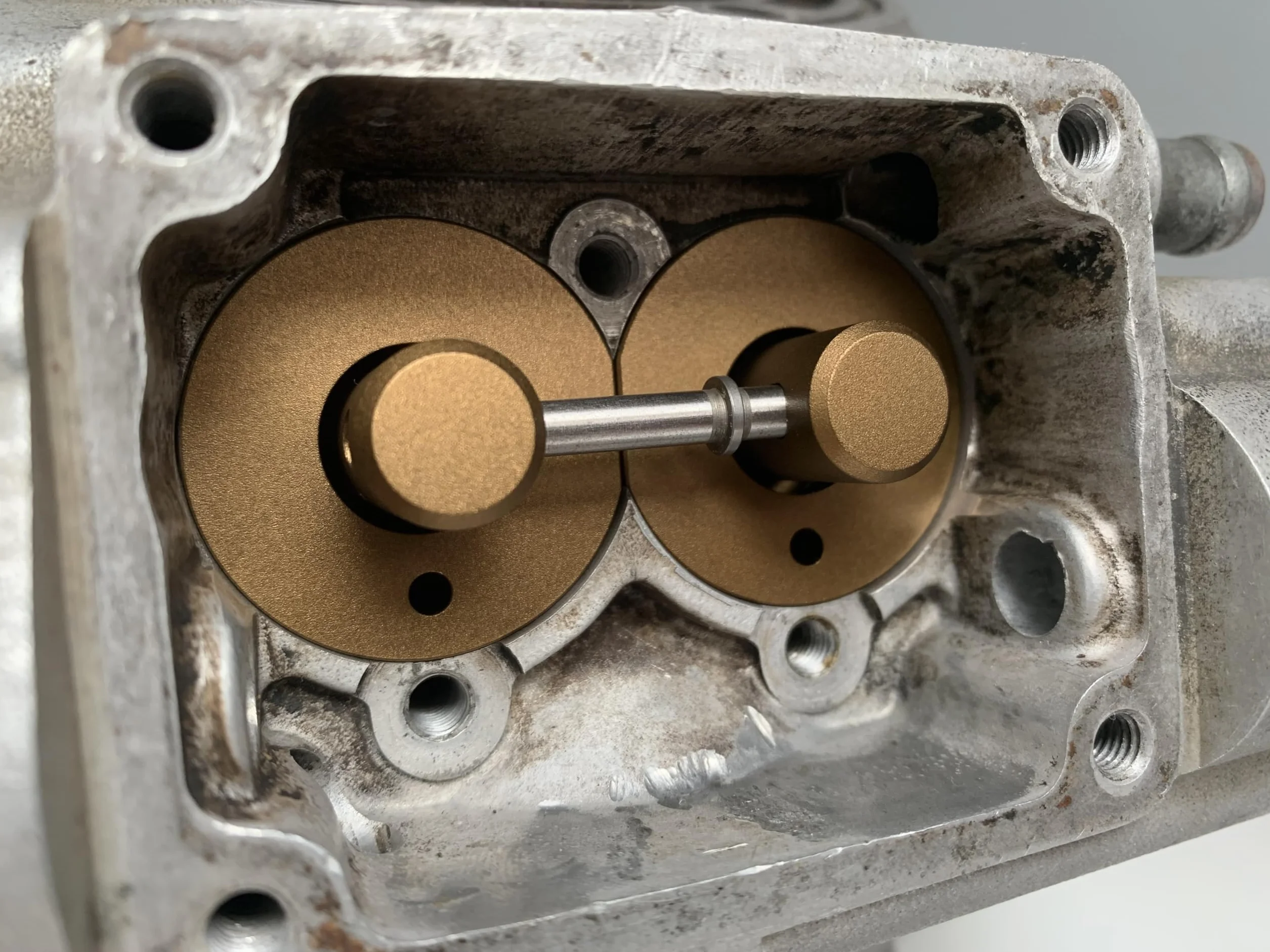 MX-Products Suzuki RM 250 Valvola di scarico guida 1993-1995 Exhaust Valve Set Power Valve