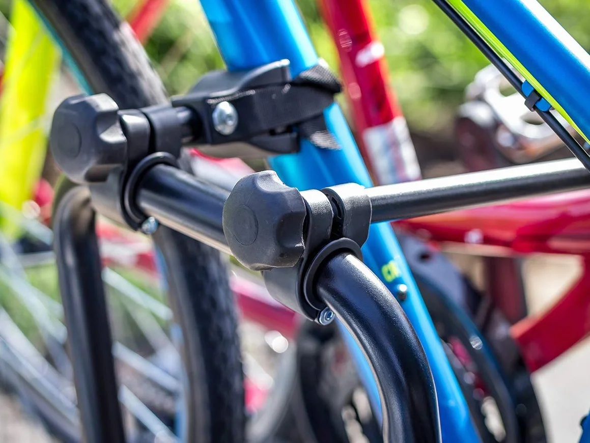 EUFAB 11569 - Portabici CROW BASIC, adatto per bici elettrica, parzialmente premontato, per 2 biciclette, per gancio di traino