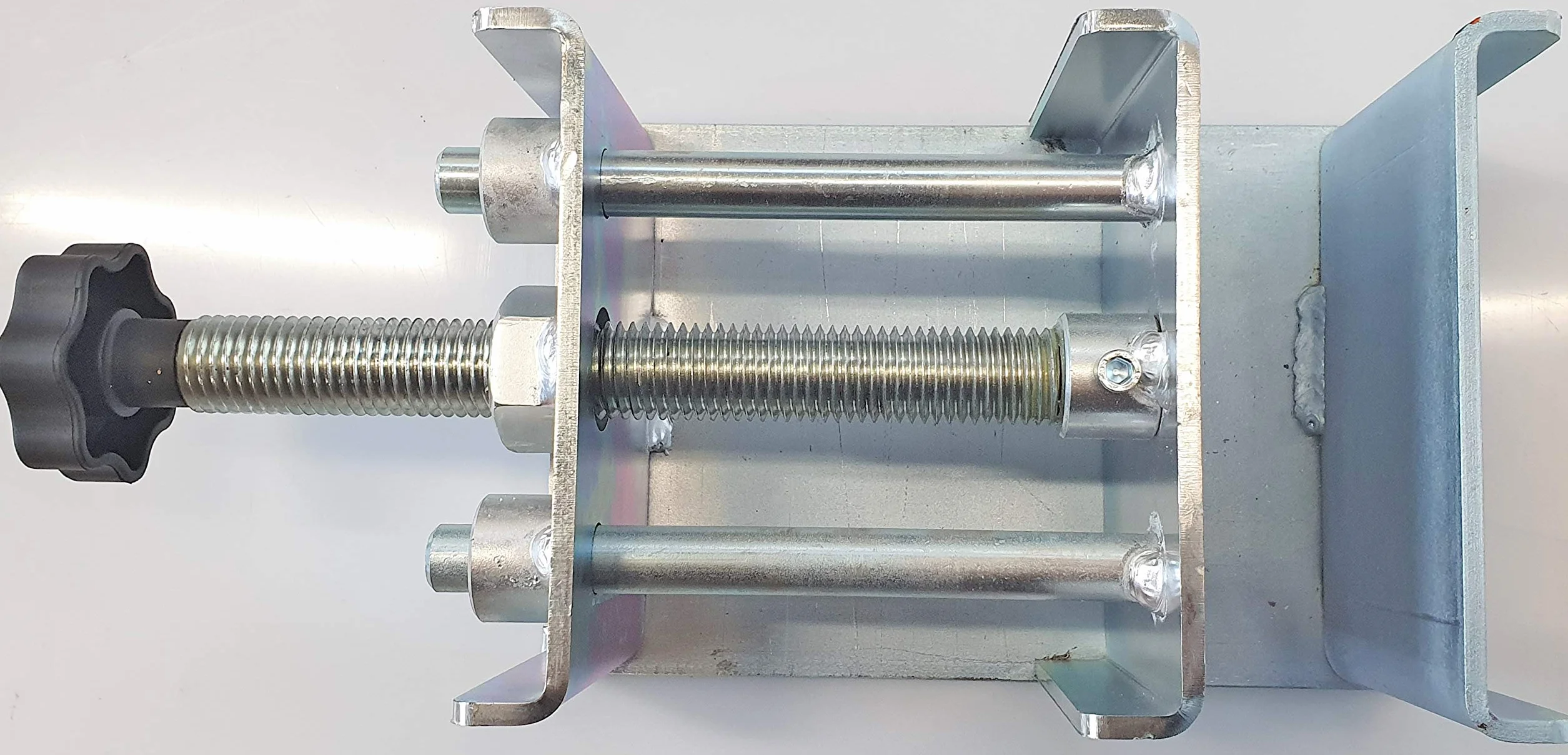 MORSA BLOCCA RUOTA PER PONTE SOLLEVATORE UNIVERSALE SOLLEVATORE MOTO