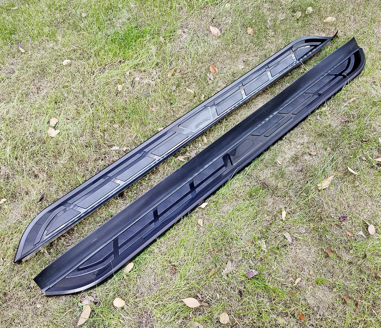 HKX, set di 2 accessori per pedane laterali per JEEP RENEGADE 2015-2026, in alluminio, colore nero (con staffa)