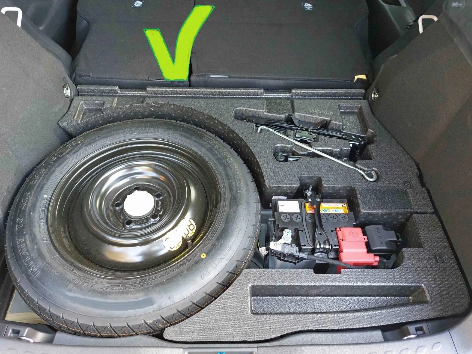 Zestaw Koło Zapasowe 18" Toyota C-HR z Podnośnikiem, Kluczem, Rękawicami