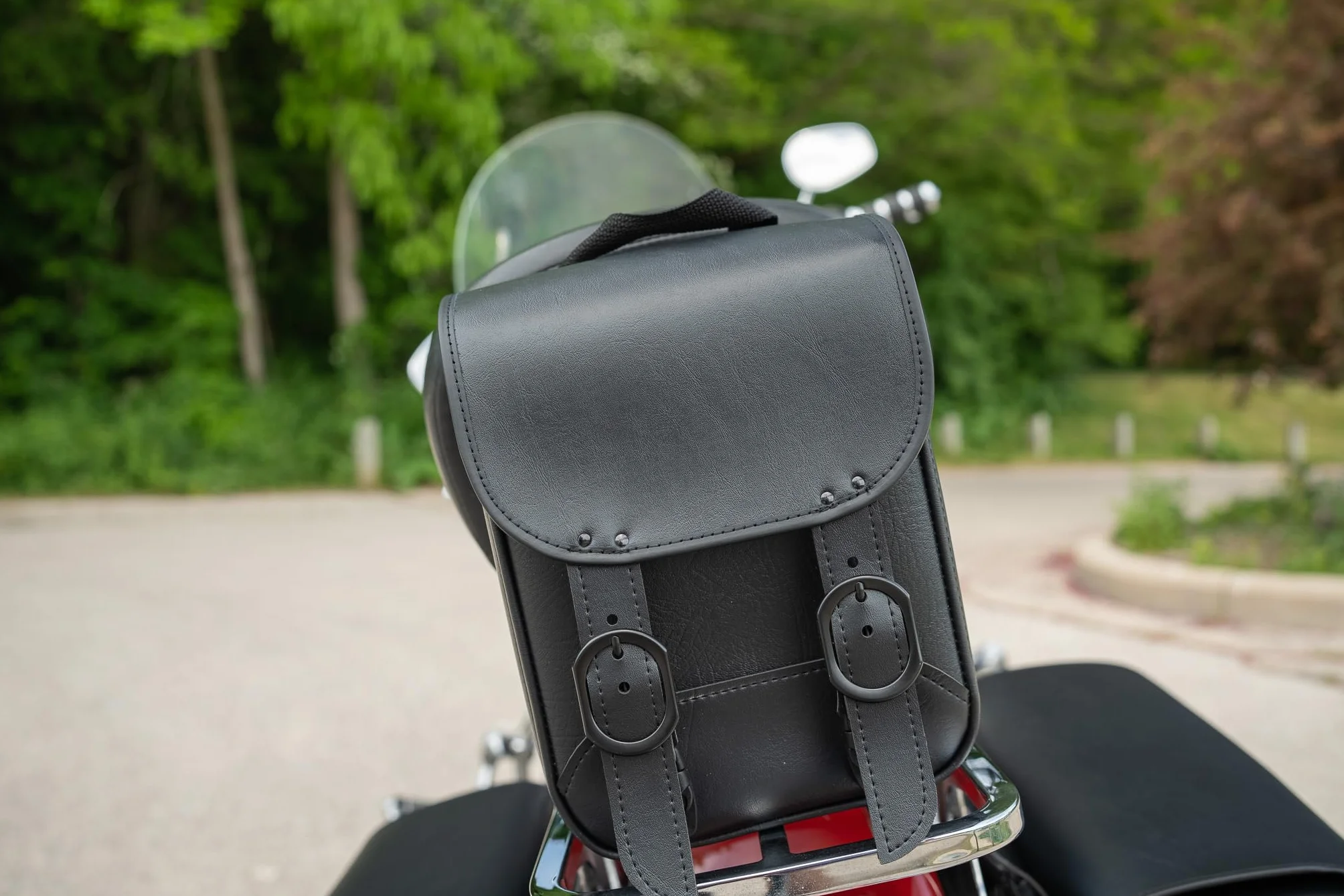 Dowco Willie & Max Black Jack Borsa per Sissy Bar Moto Pelle Sintetica 20,3x25,4x11,4 cm Nero