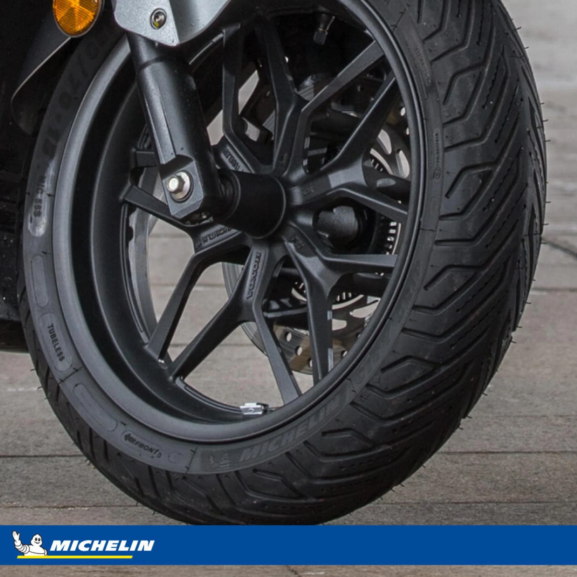 MICHELIN 150/70 13 64S Estivo Moto