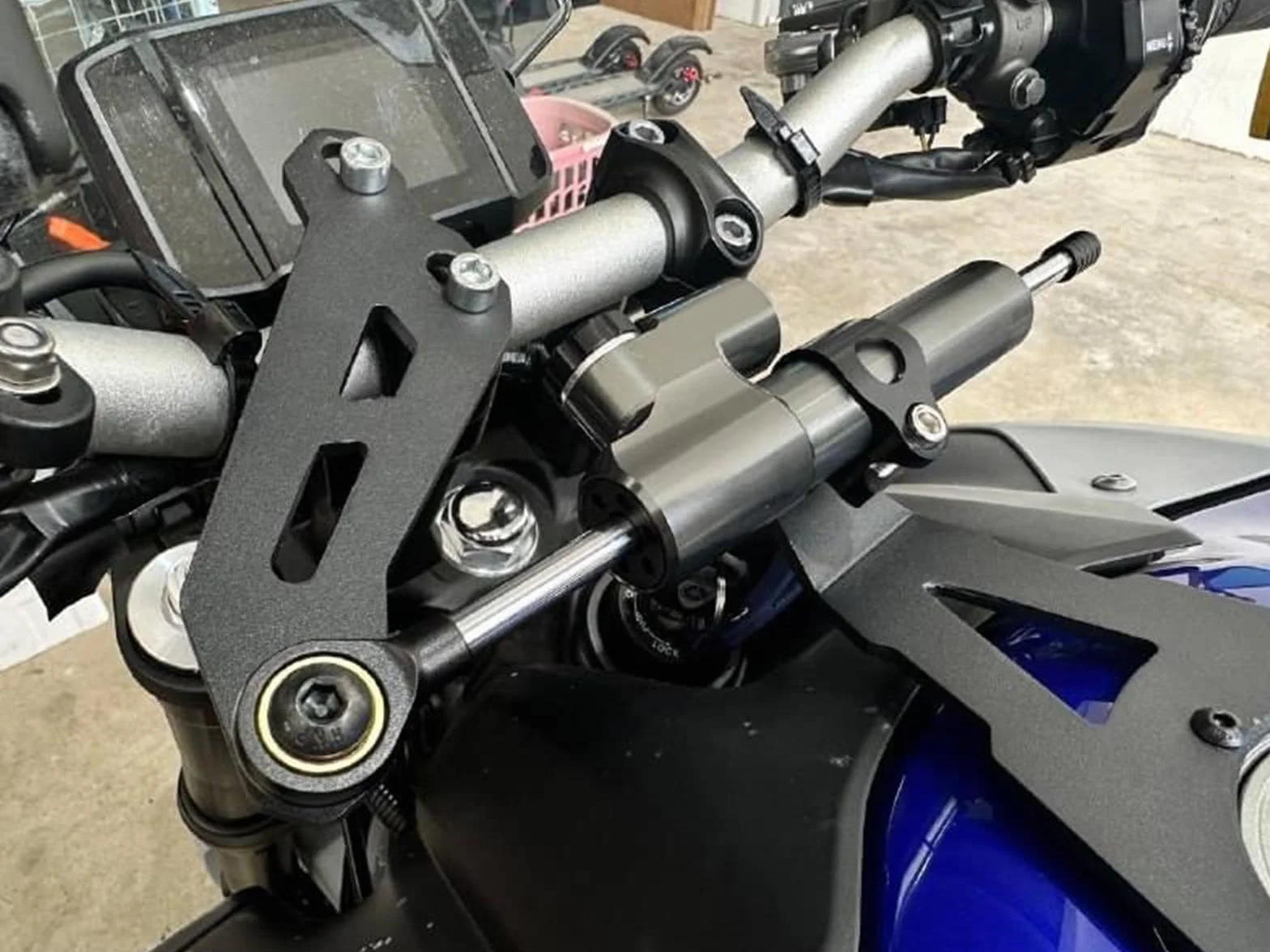 Per YAMAHA MT 09 2021 2022 2023 Stabilizzatore Ammortizzatore Di Sterzo Moto Staffa Supporto Kit