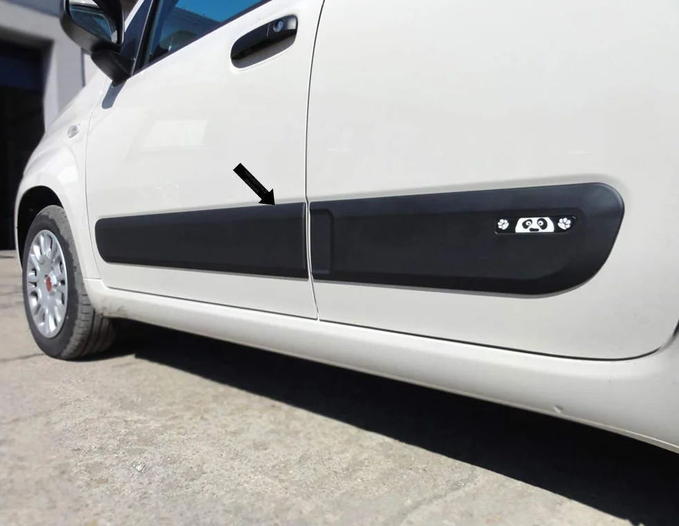 Spangenberg Listelli di protezione laterali per auto nero F47 dal 02.2012