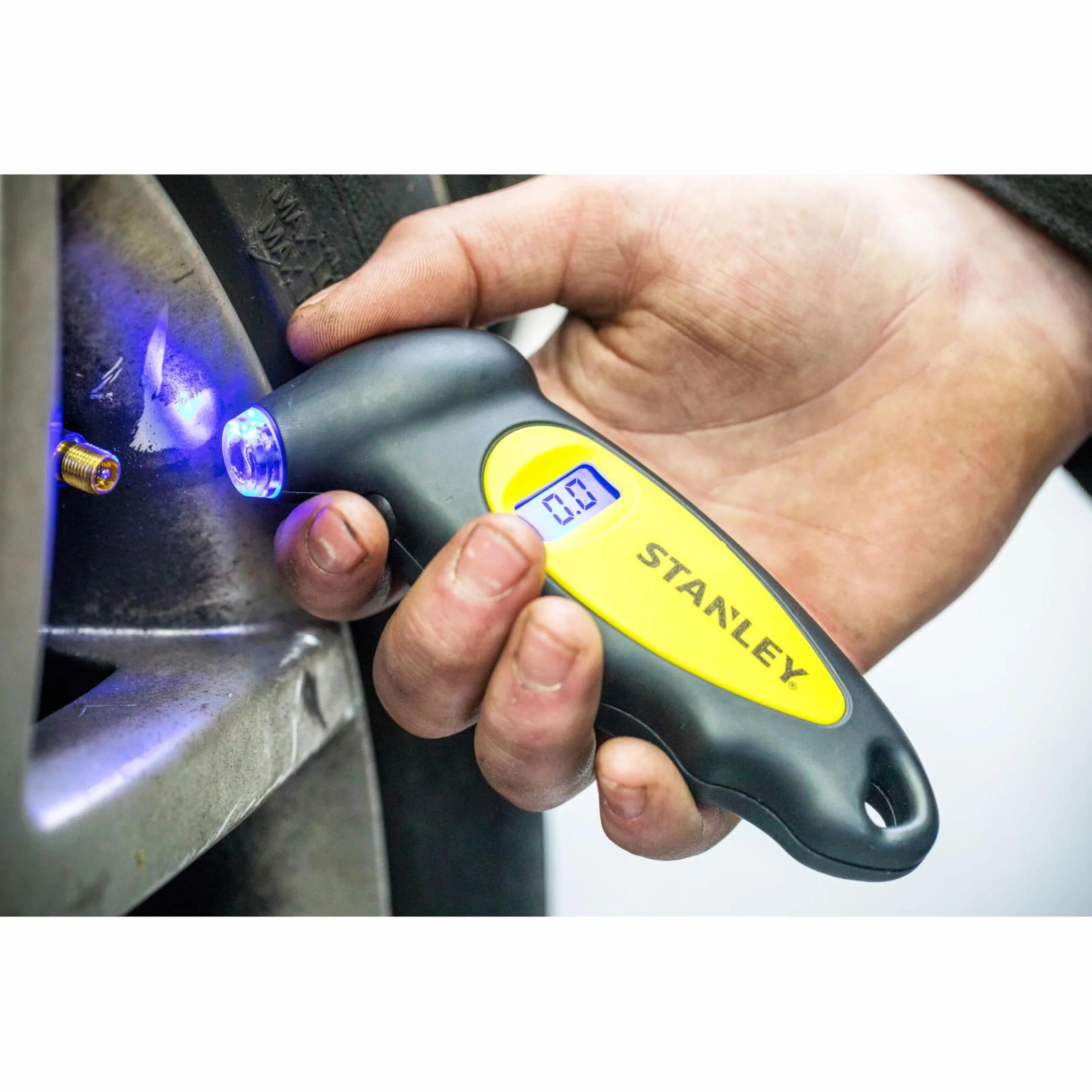 STANLEY Tester di pressione di pneumatico Digitale, nero STHT80874-0